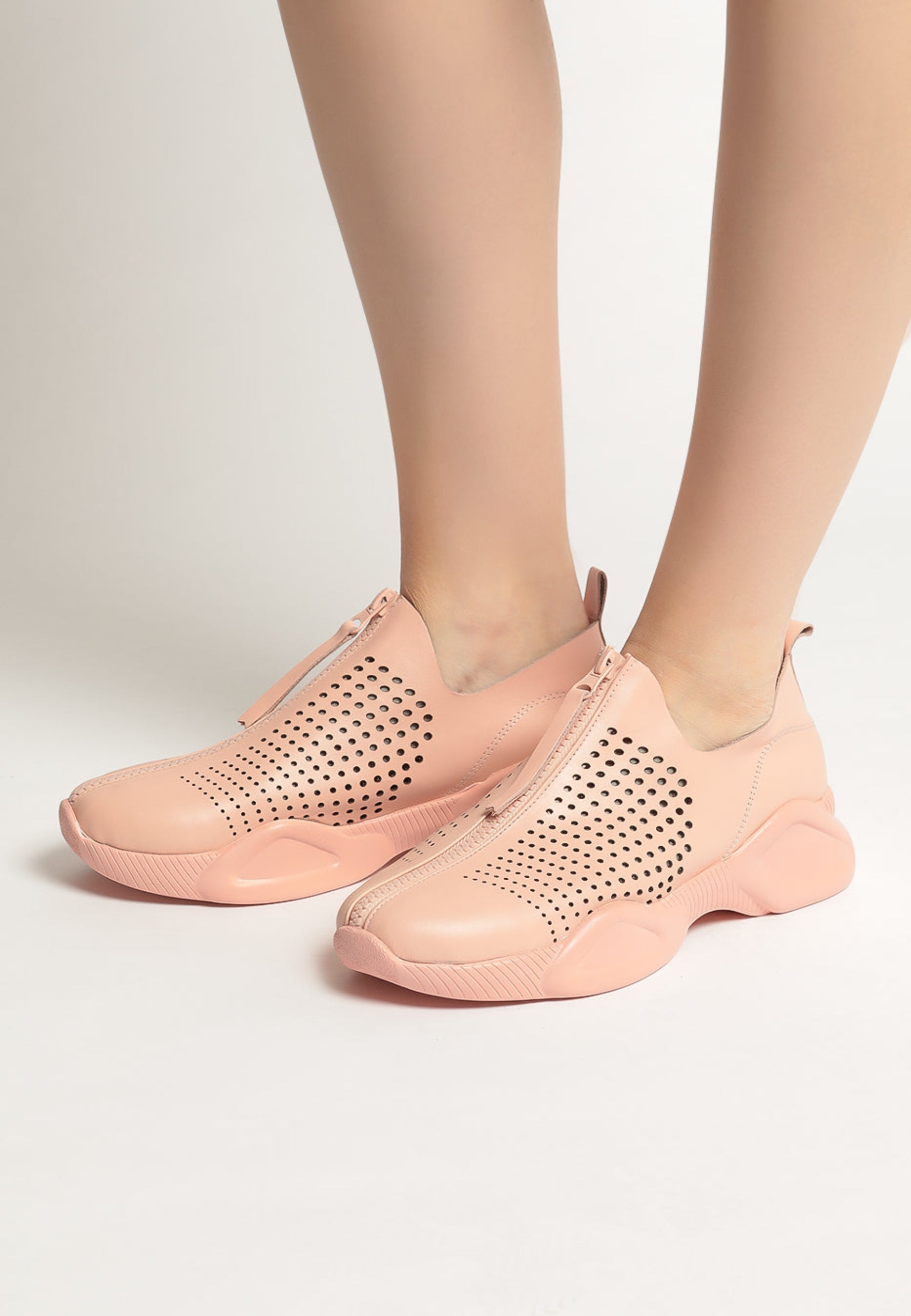 Perforated ZIp Sneakers - Pink