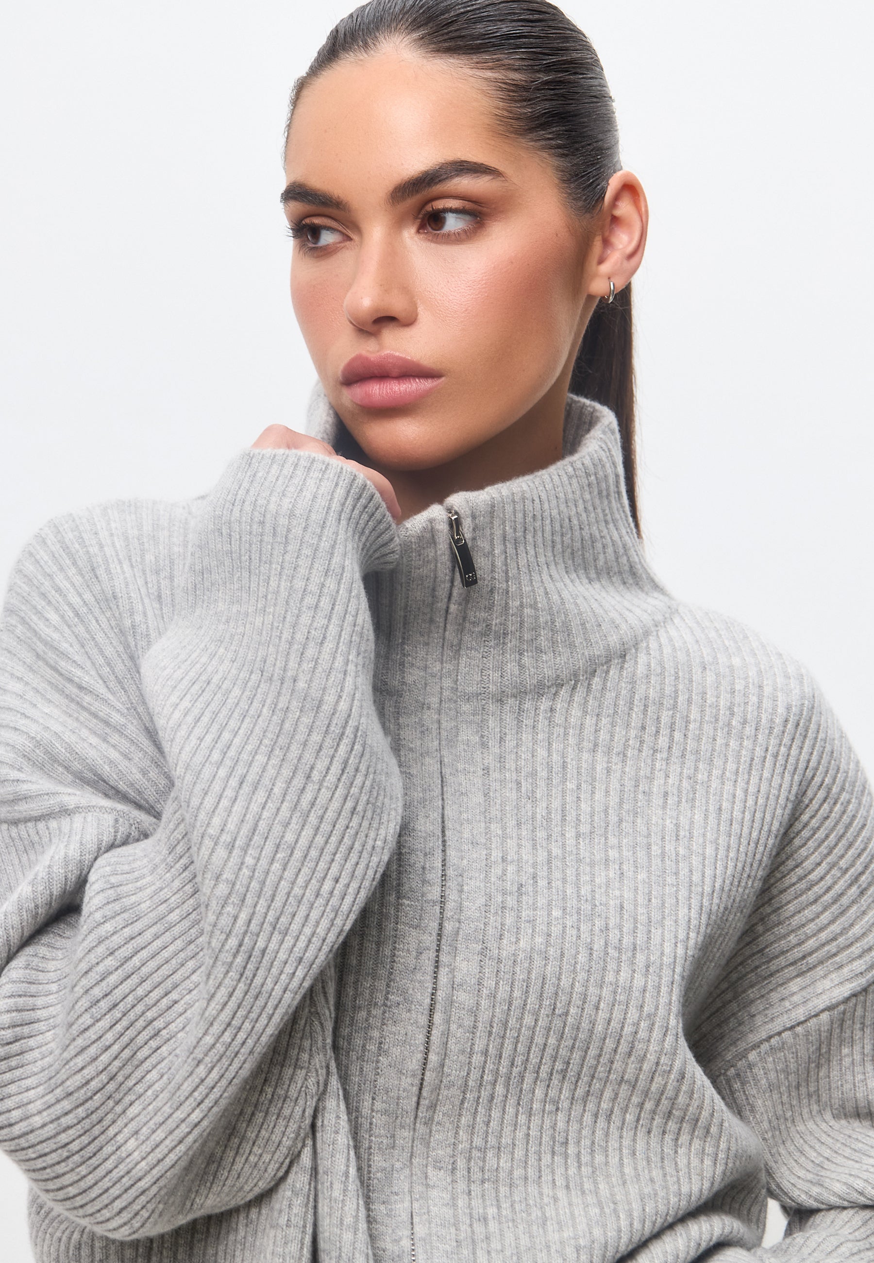 Elegant Merino Zip-Up Sweater Alice - Gray