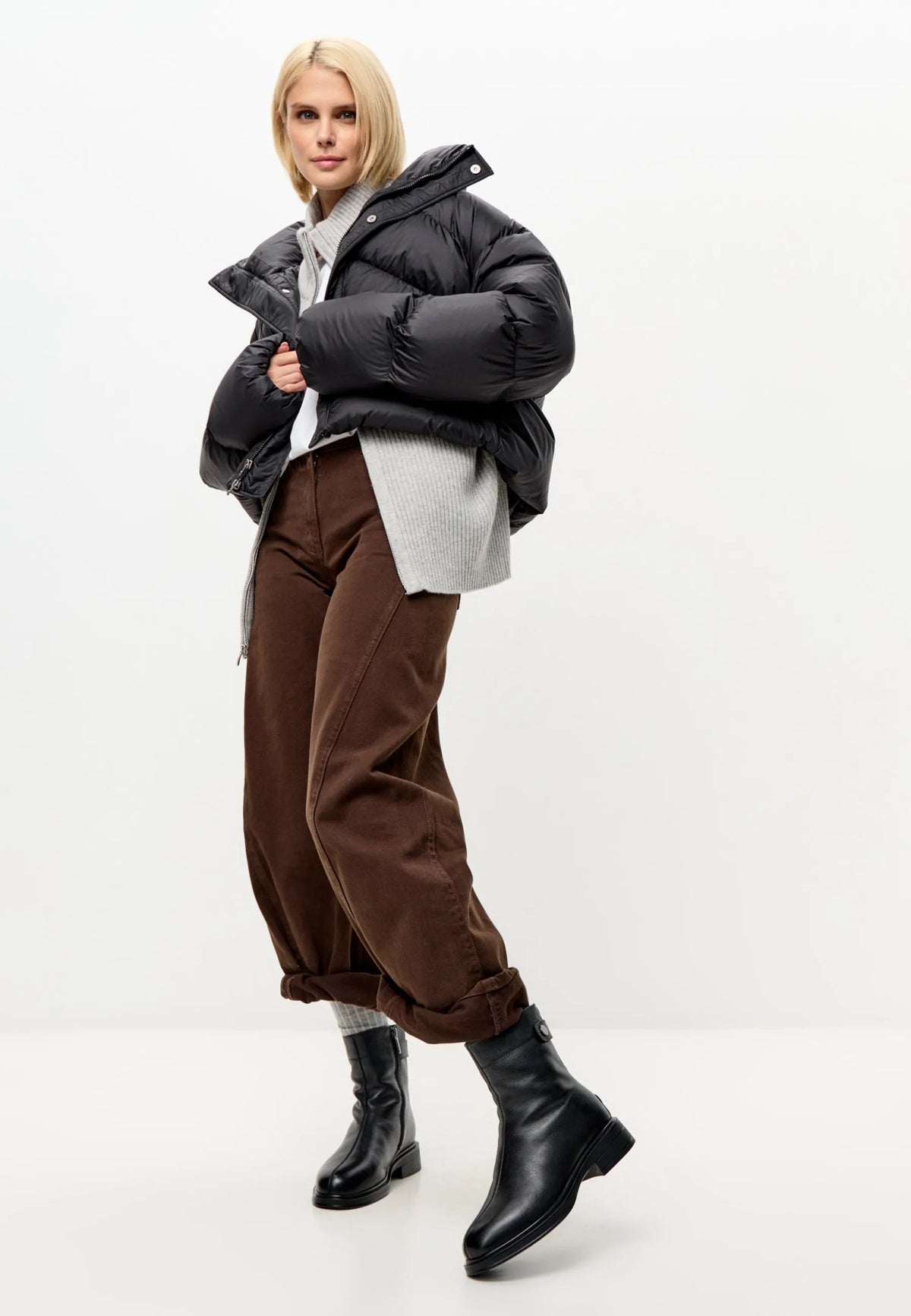 Sculpted Zip Boot - Black