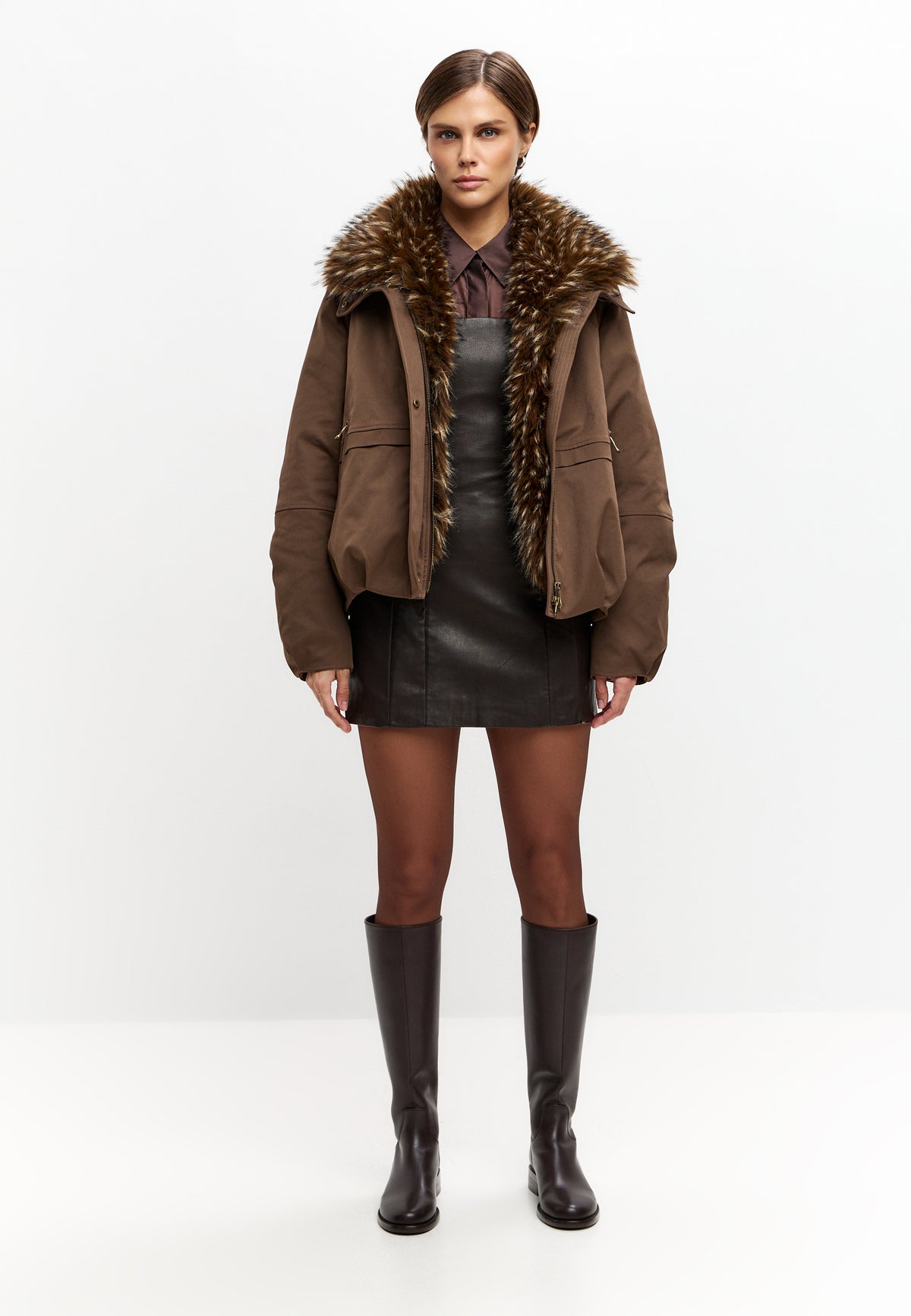 Signature jakke med oversized krave – Brun