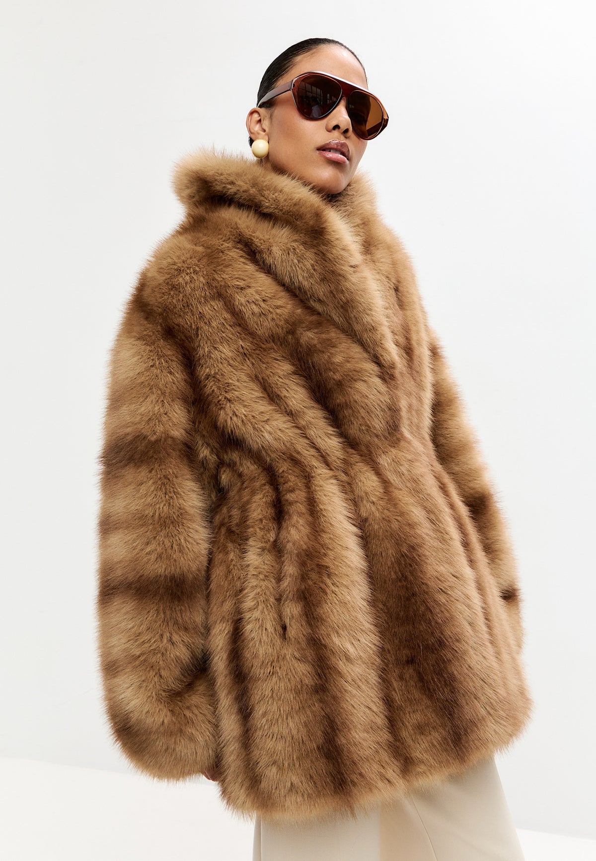 Faux Fur Coat Dorada