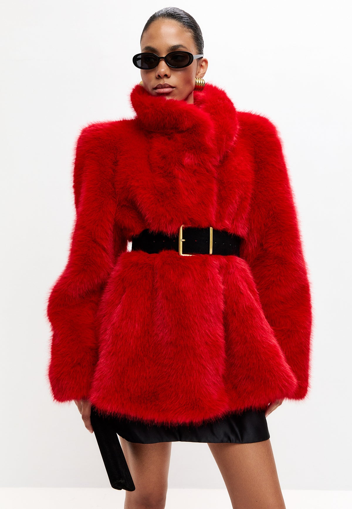 Veste en fausse fourrure – rouge