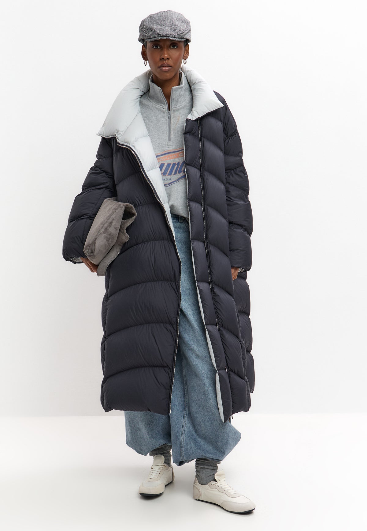 Piumino lungo trapuntato a chevron – Blu
