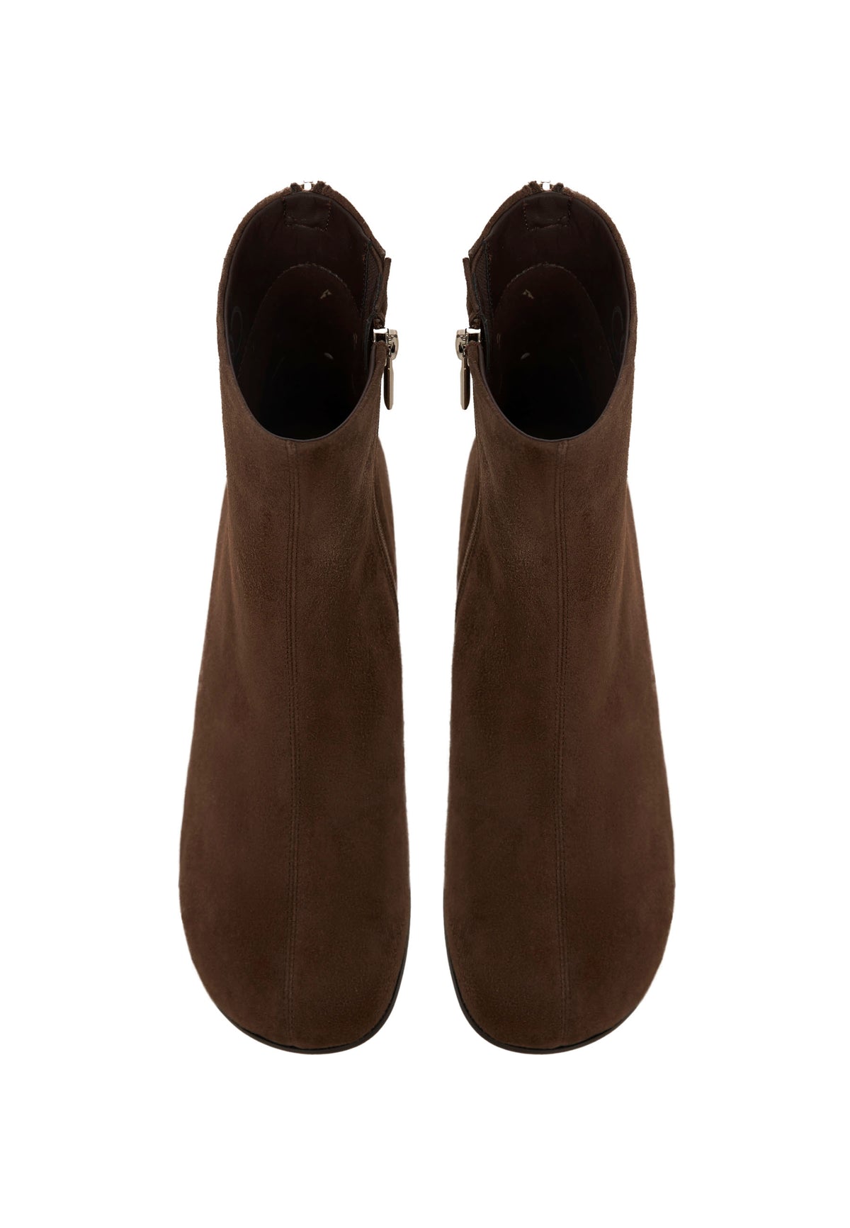 Bottines en suède marron à bout rond