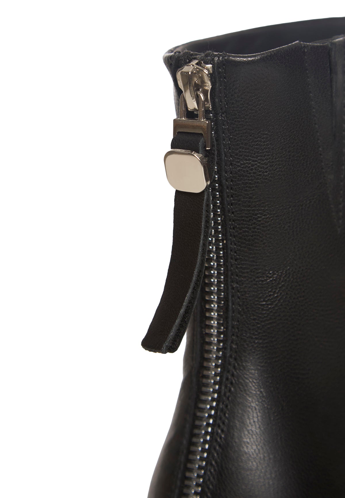 Bottines à bout rond en cuir – Noir