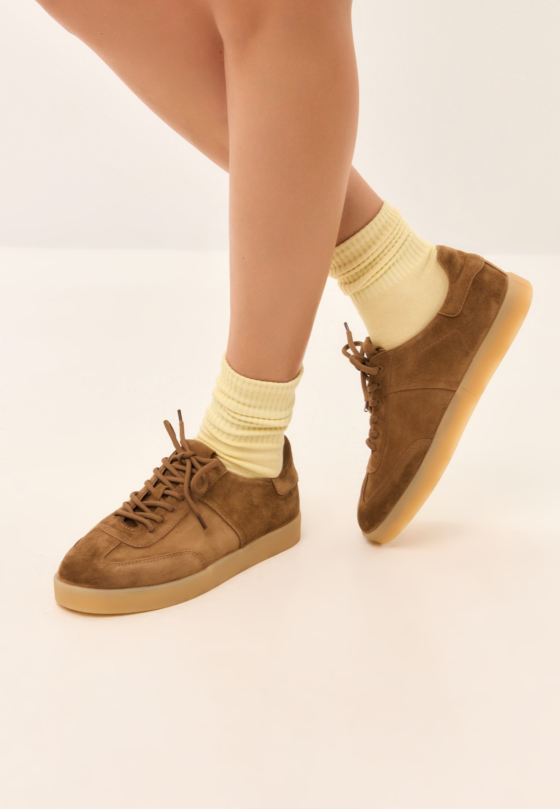 Classic Suede Low-Top Sneakers - Brown