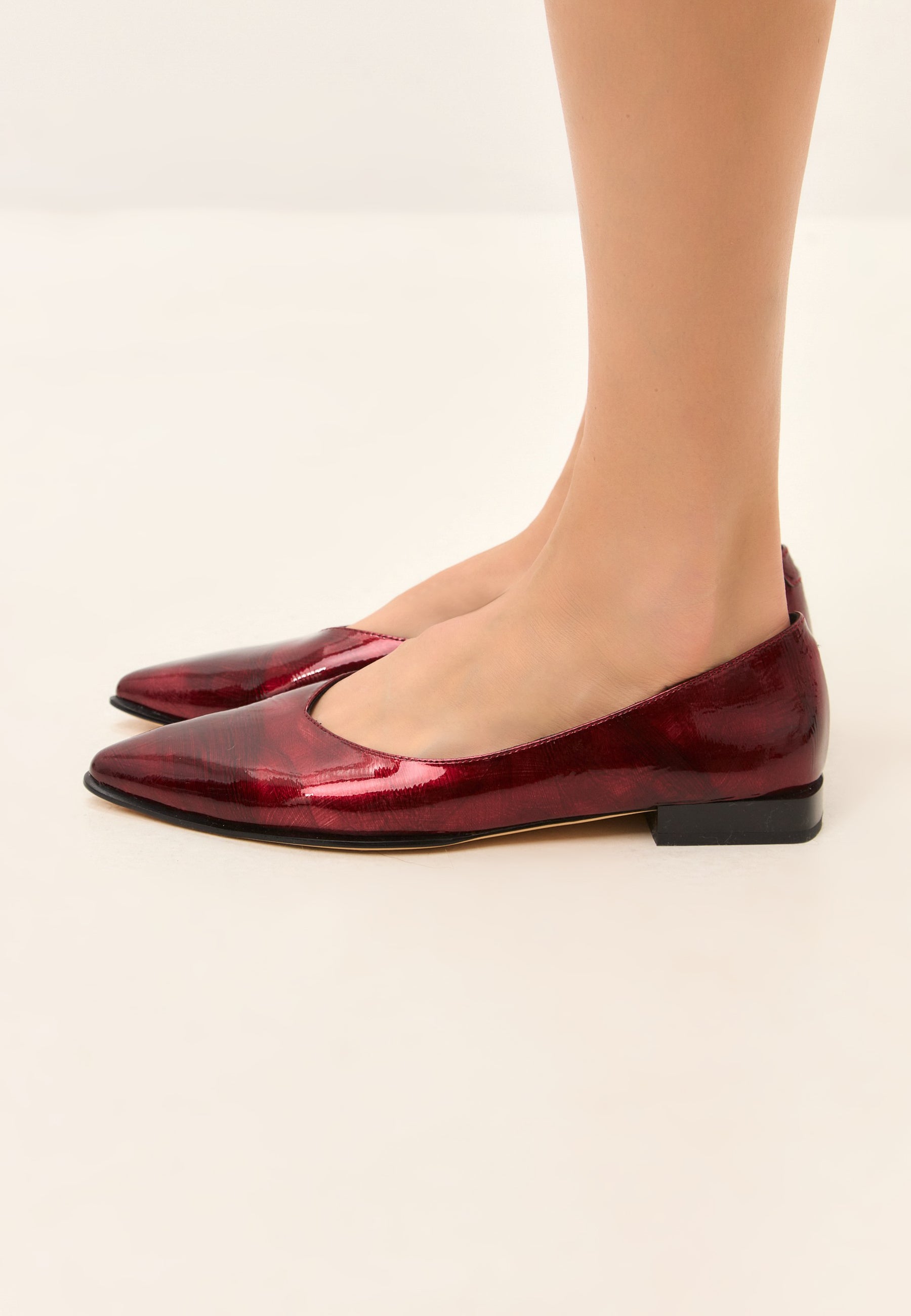 Classic Black Pointed-Toe Ballet Flats - Bordeaux