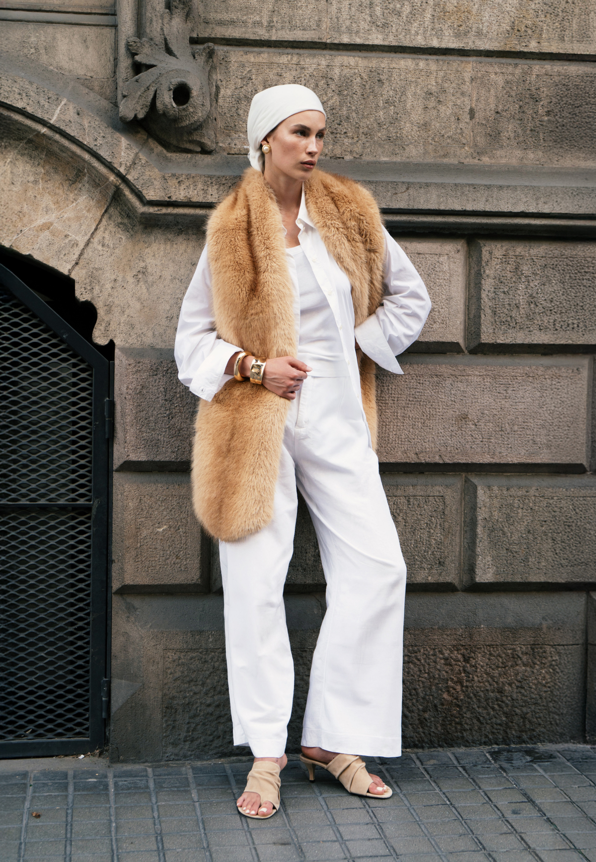 Maxi Faux Fur Scarf – Sand Beige