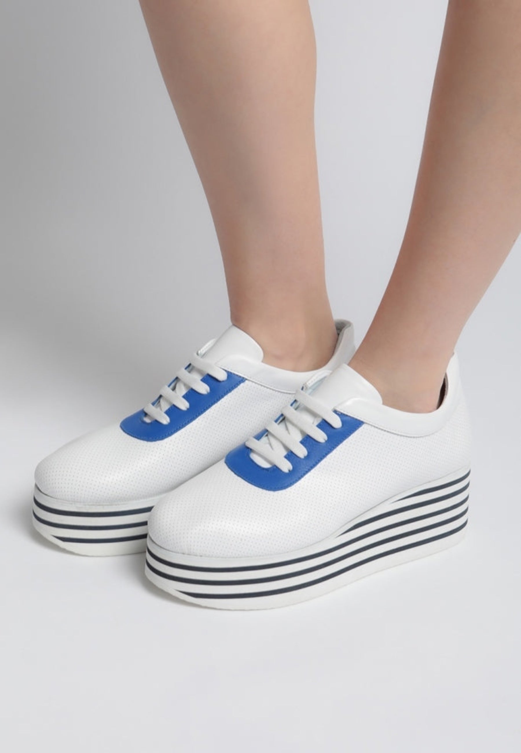 Striped High Platform Sneakers - Blue