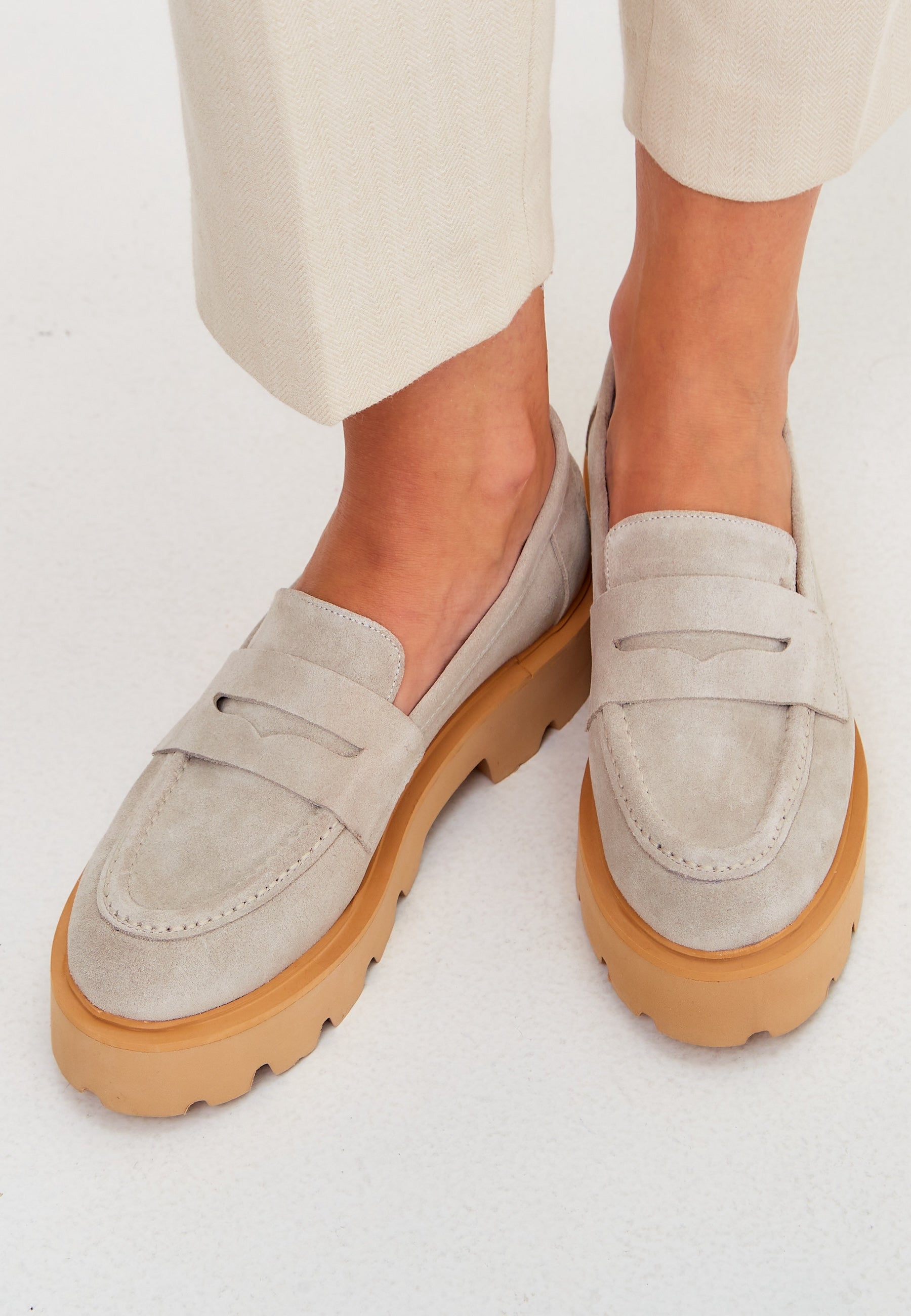 Slip-on Suede Loafers - Cesare Gaspari 