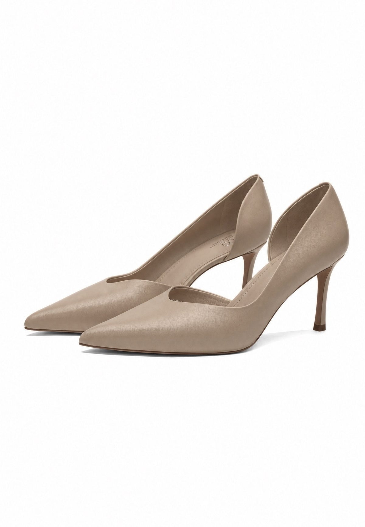 Zapatos de salón de piel con punta – Beige