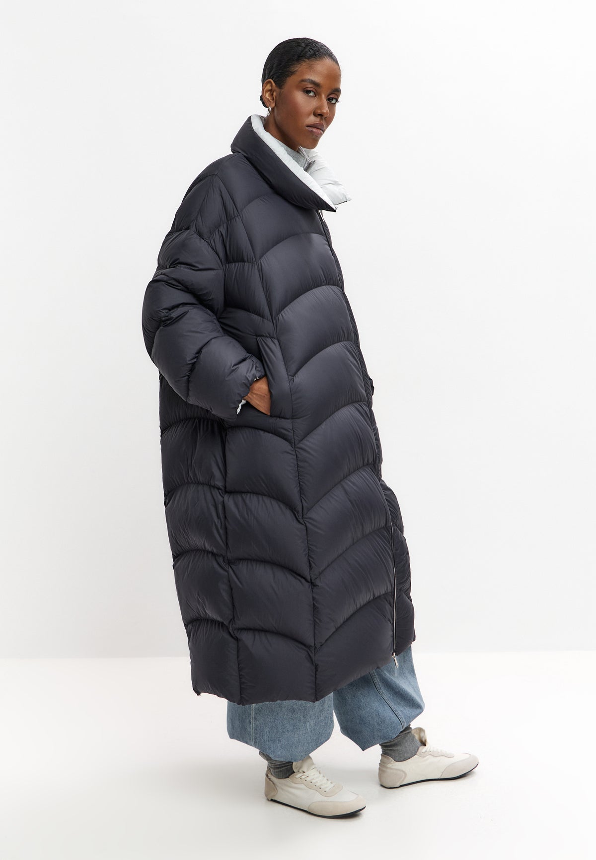 Piumino lungo trapuntato a chevron – Blu