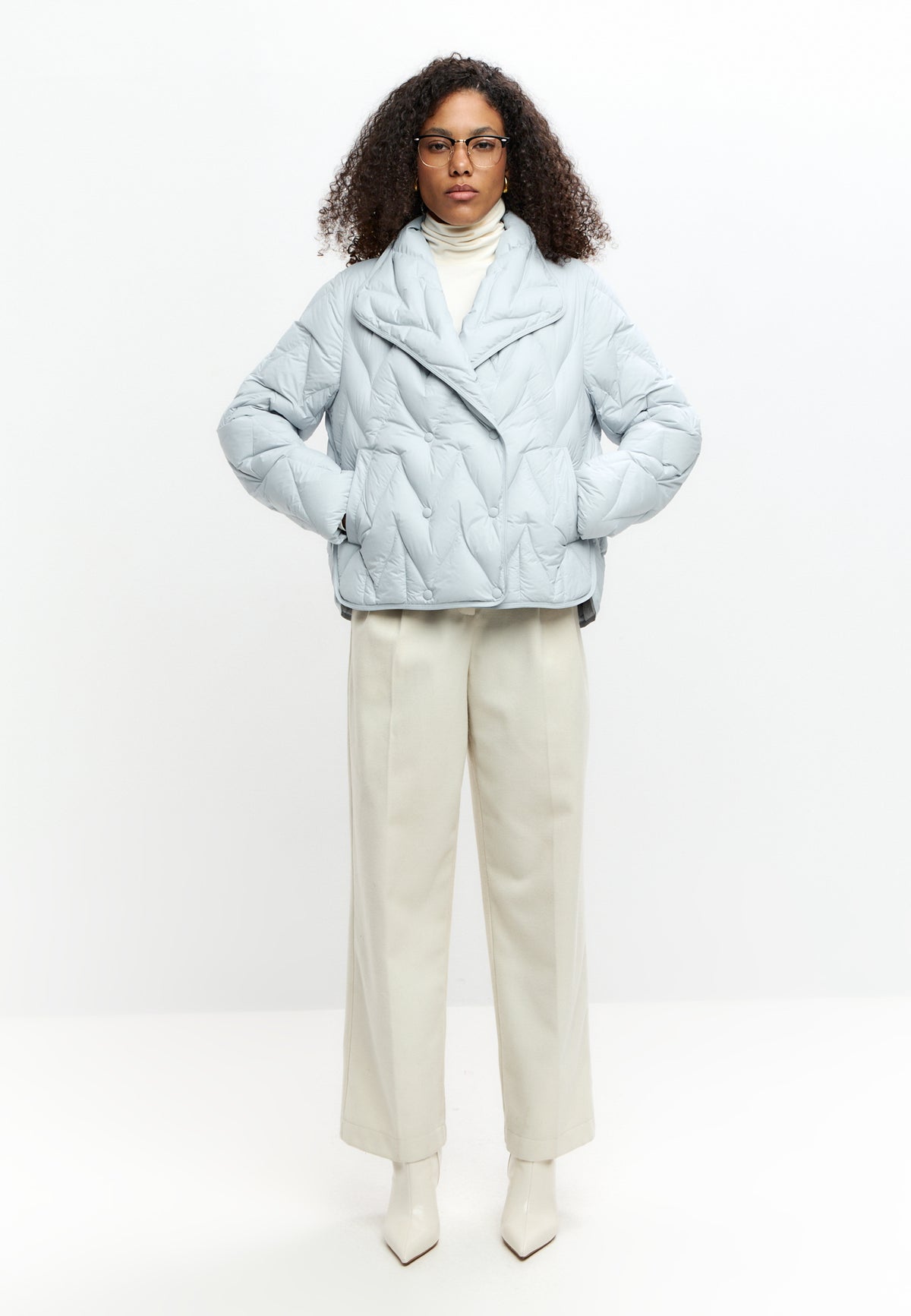 Chevron Quilted Cropped Down Jacket - Light blue