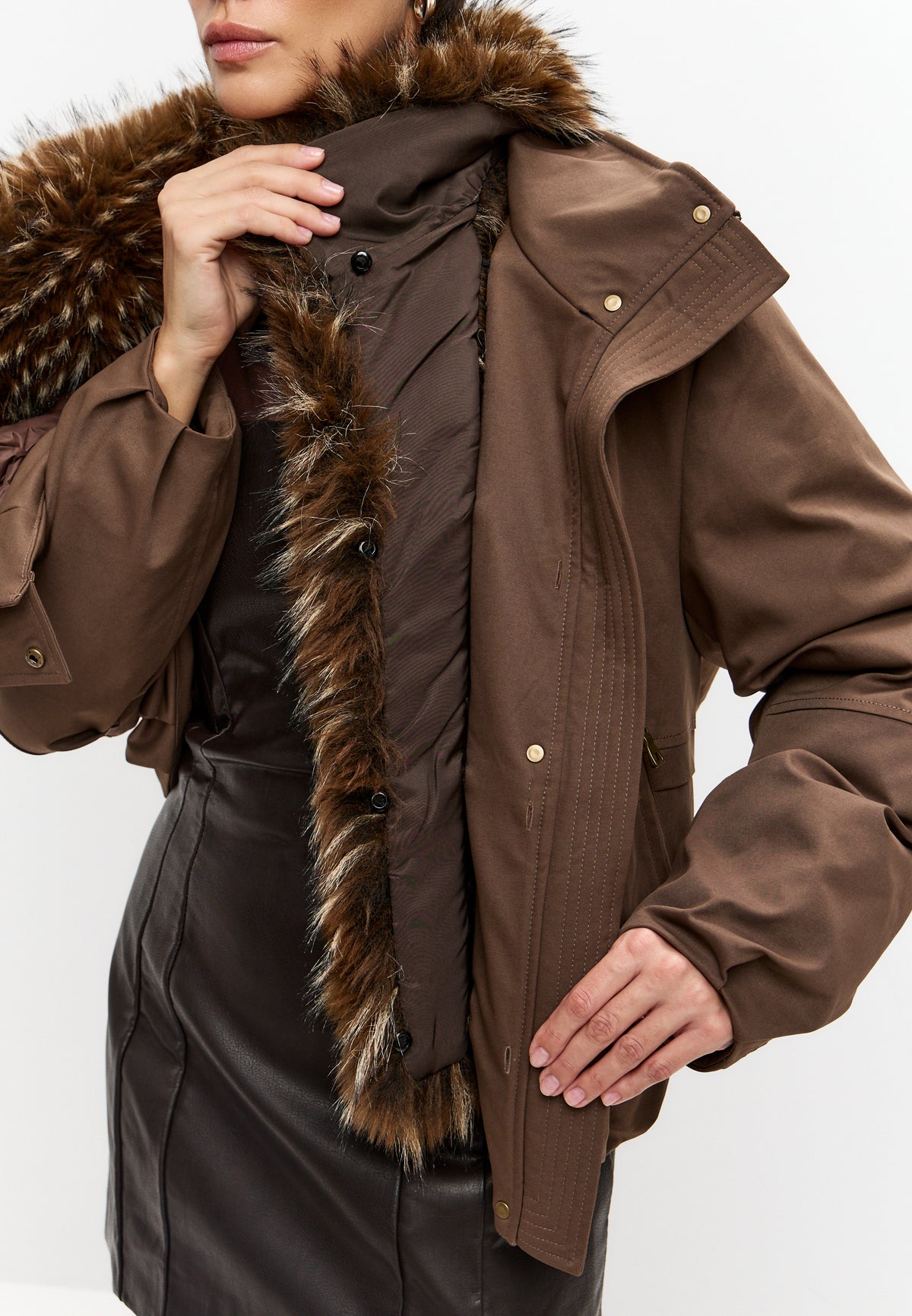 Signature jakke med oversized krave – Brun