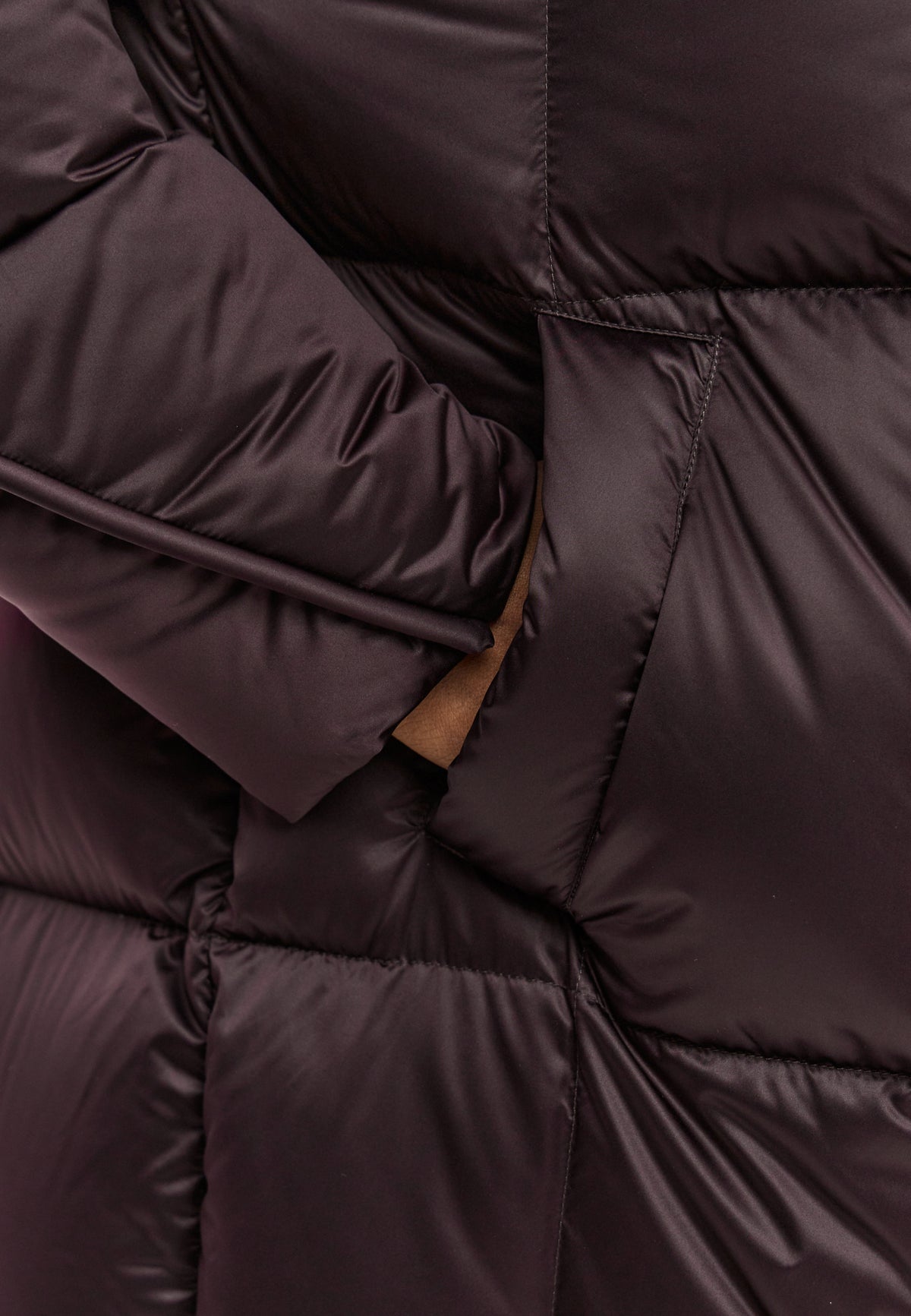 Lange oversized gewatteerde jas met capuchon – Donkerpaars