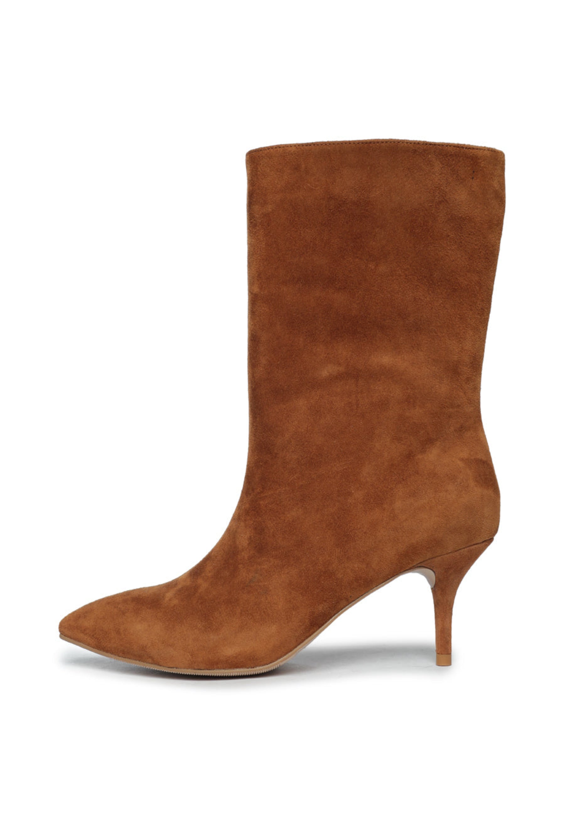 Elegant Suede Boots - Brown