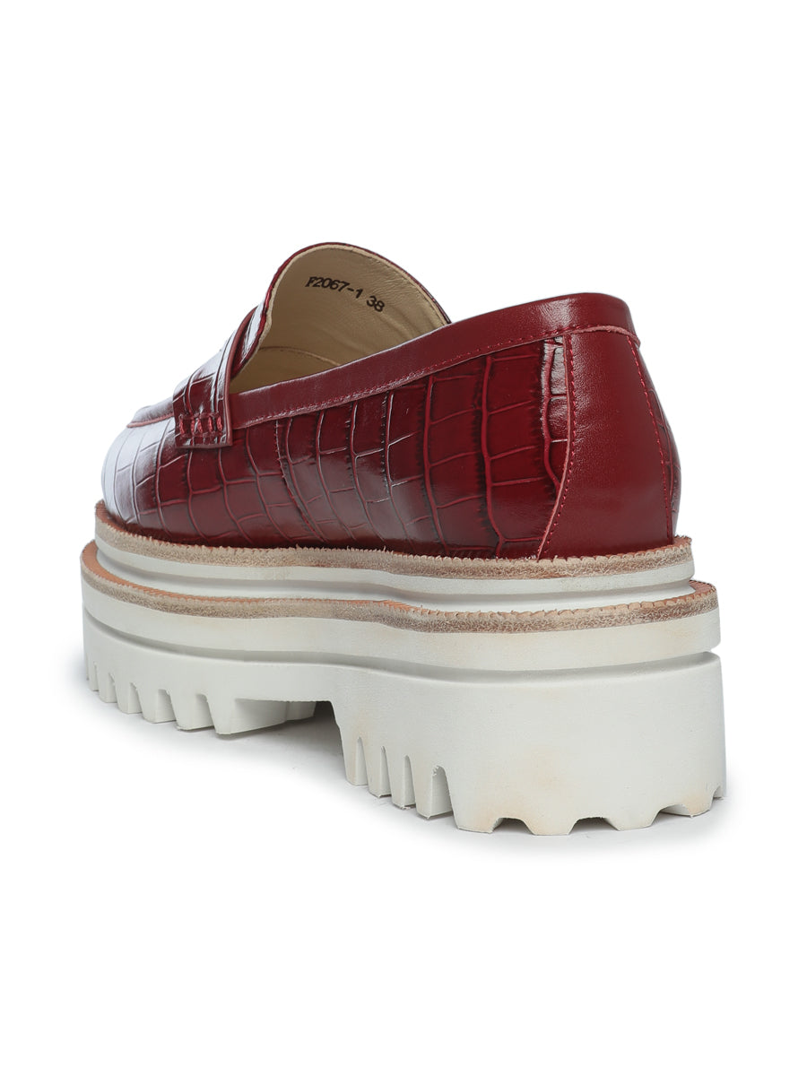 Croc-Embossed Platform Loafers - Bordeaux