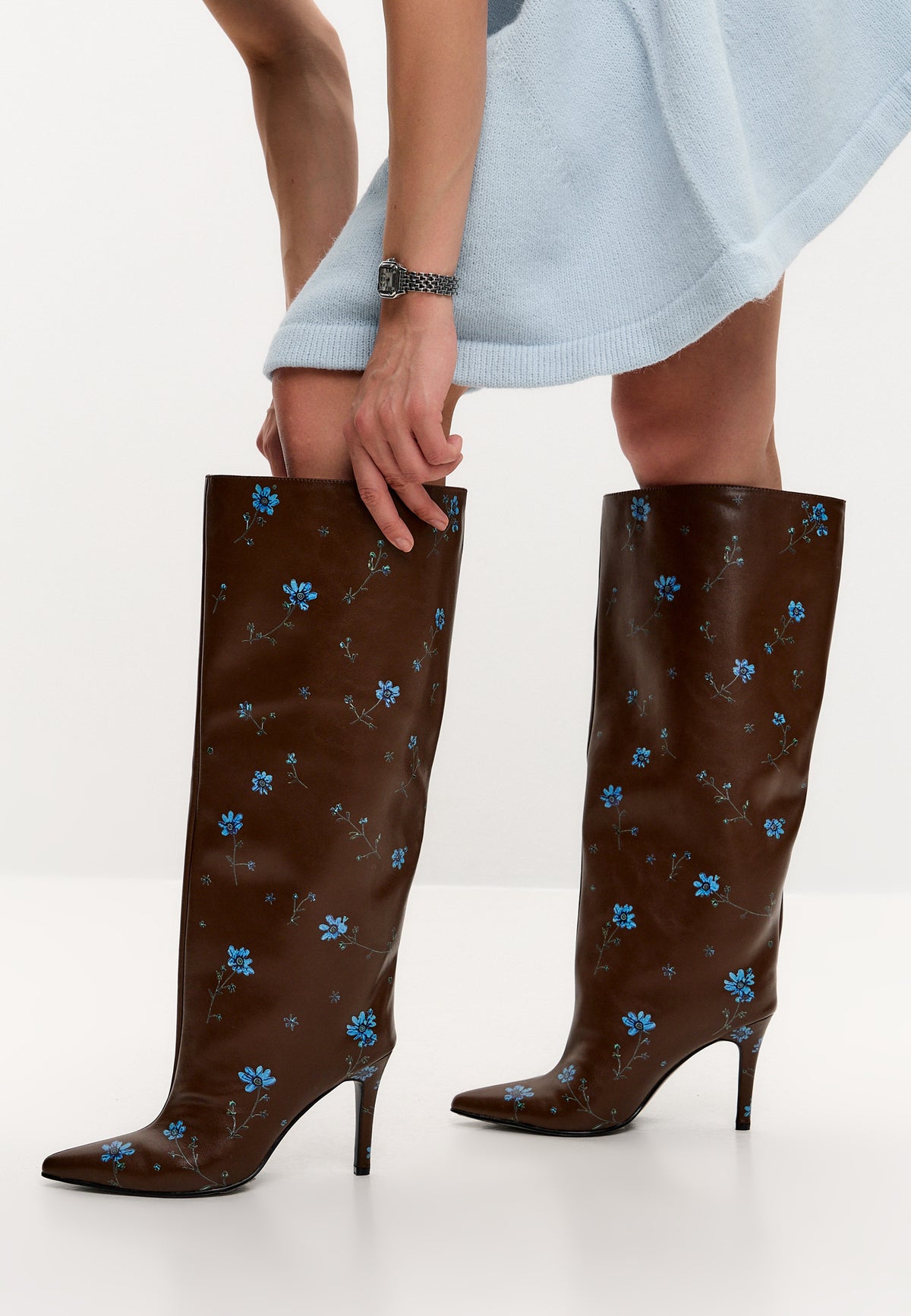 Stivali con tacco a stiletto – Marrone