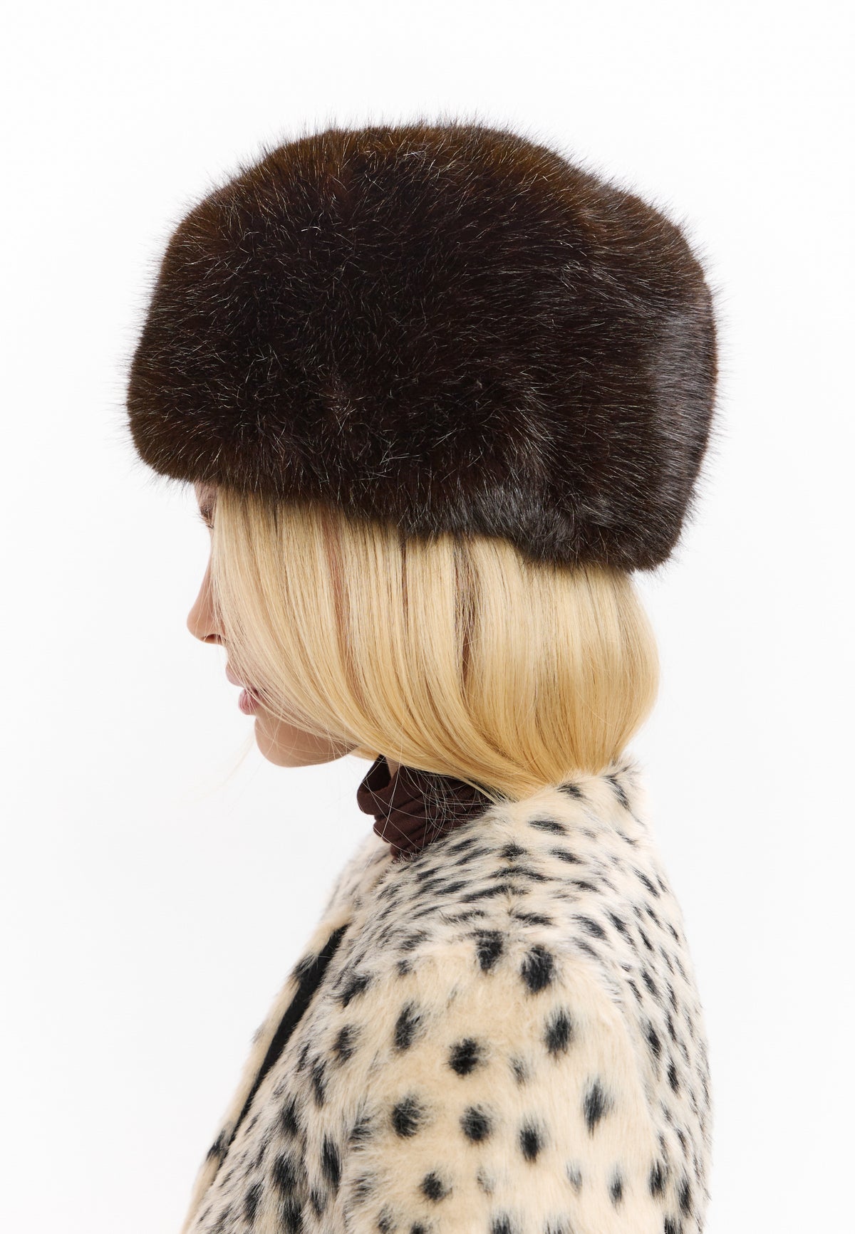 Gorro de invierno de piel sintética – Marrón oscuro