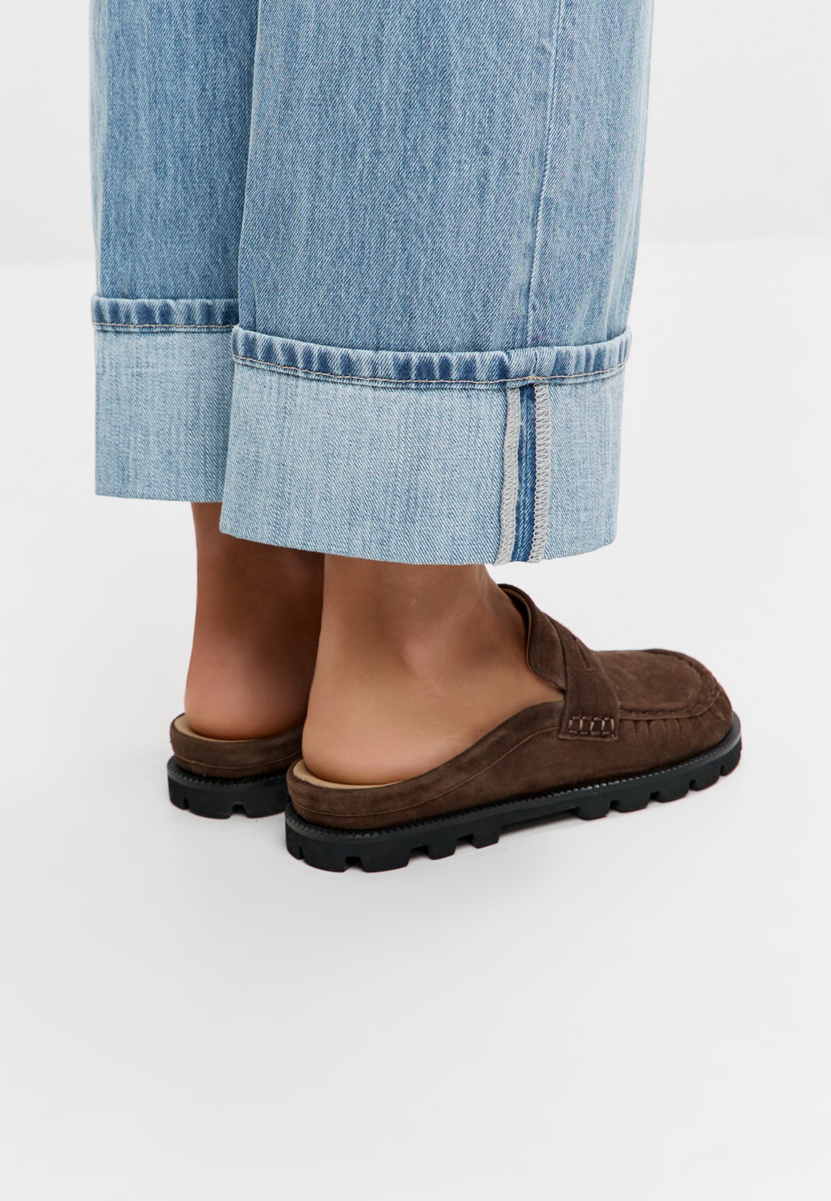 Trail Ease Suede Mules – Brown