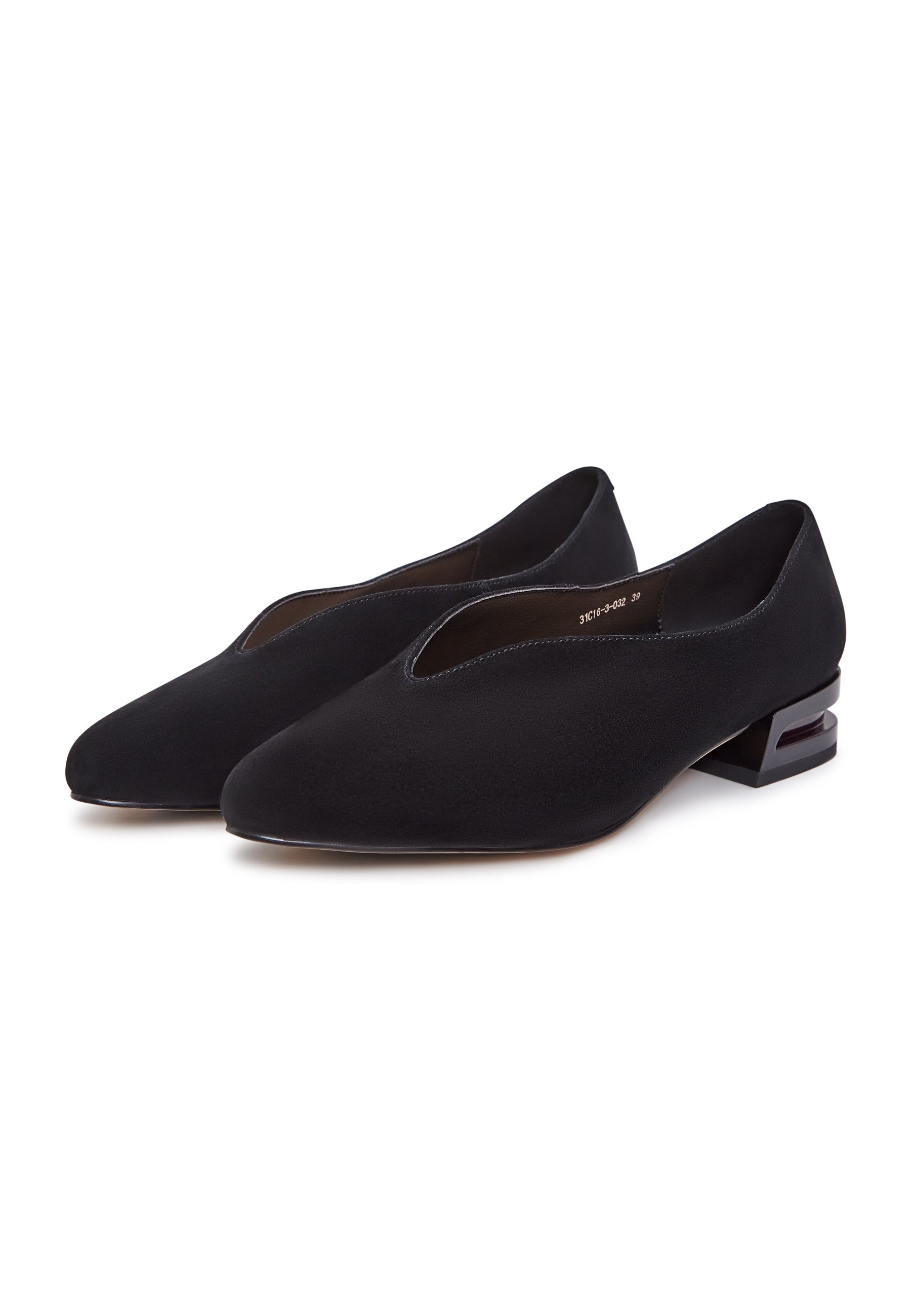 Pointed Tip Suede Ballerinas - Cesare Gaspari 