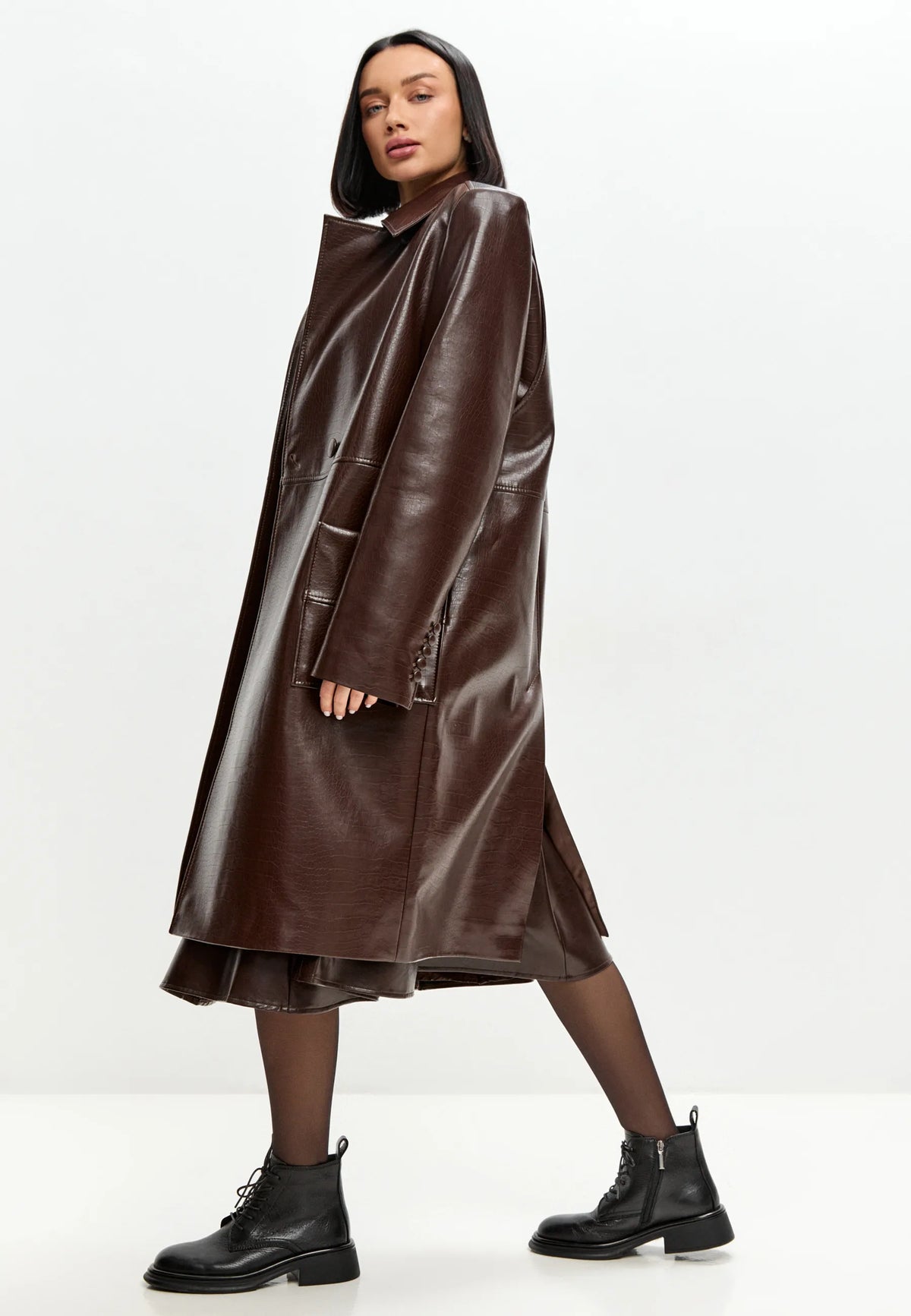 Refined Utility Lace-Up - Black