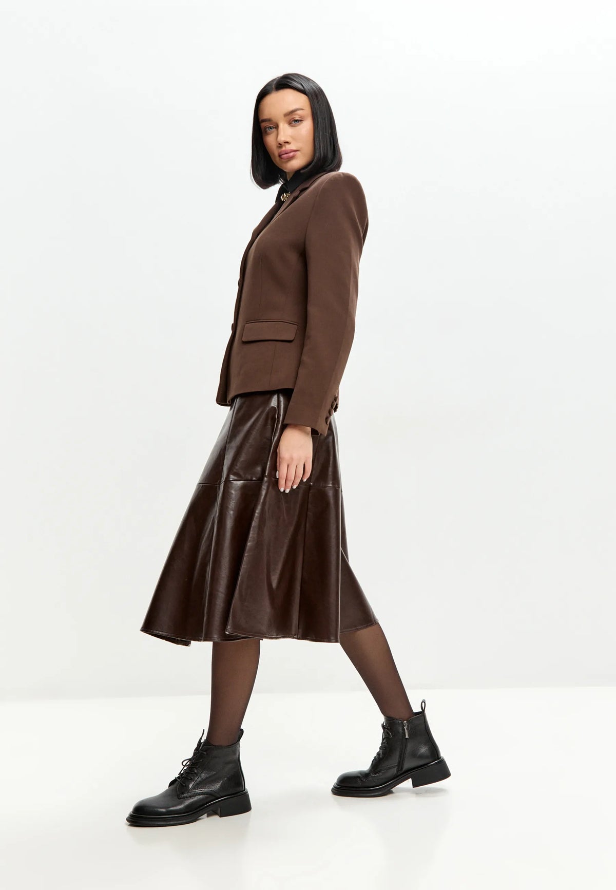 Refined Utility Lace-Up - Black