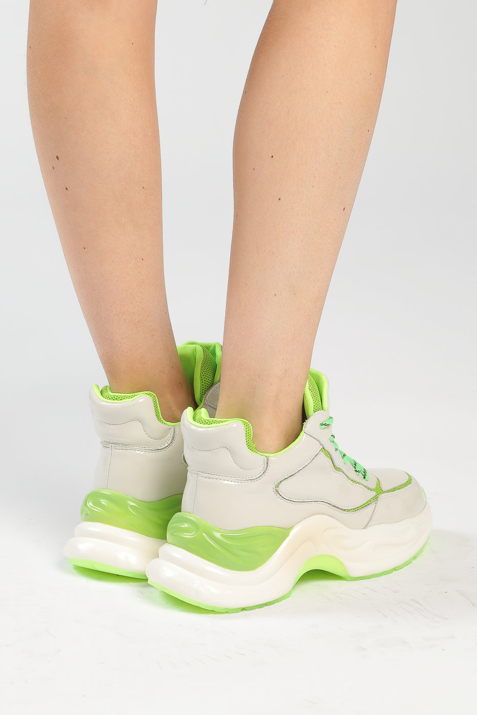 Klobige High-Top-Sneakers - Neongrün