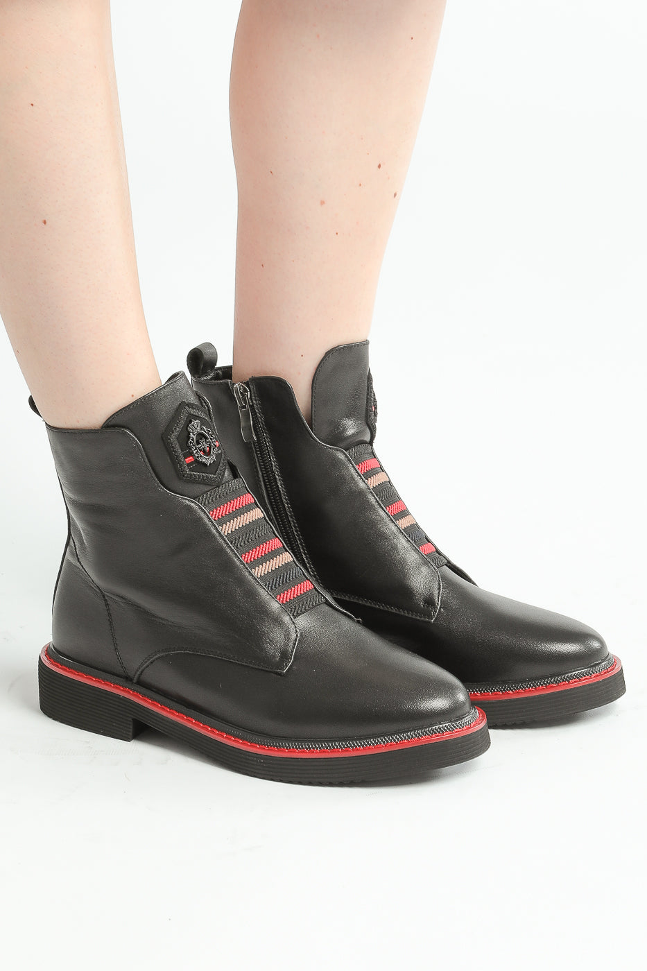 Elastic Zip-Up Ankle Boots - Black Leather