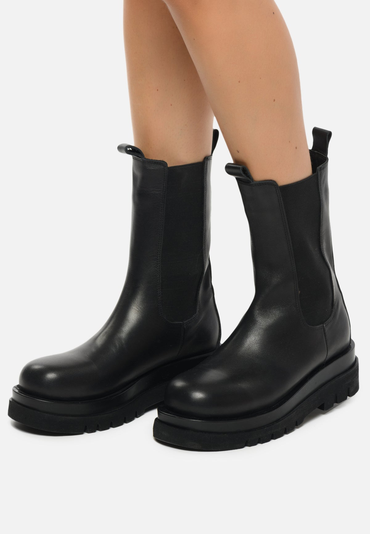 Luna Leather Chelsea Boots