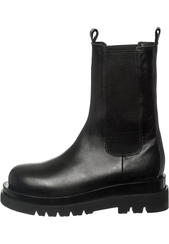 Luna Leather Chelsea Boots