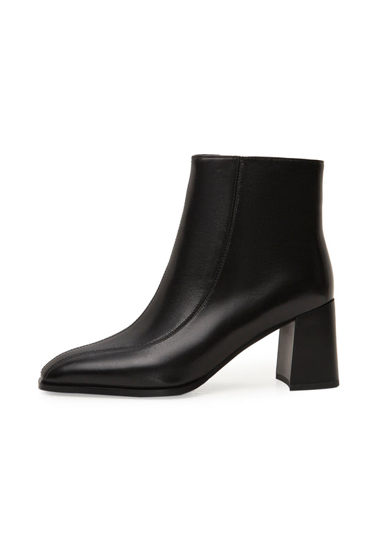 Bottines Sophia à talon bloc – noir
