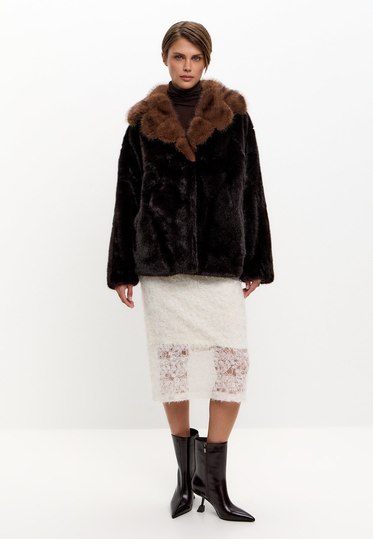 Chaqueta Faux Arena – Marrón
