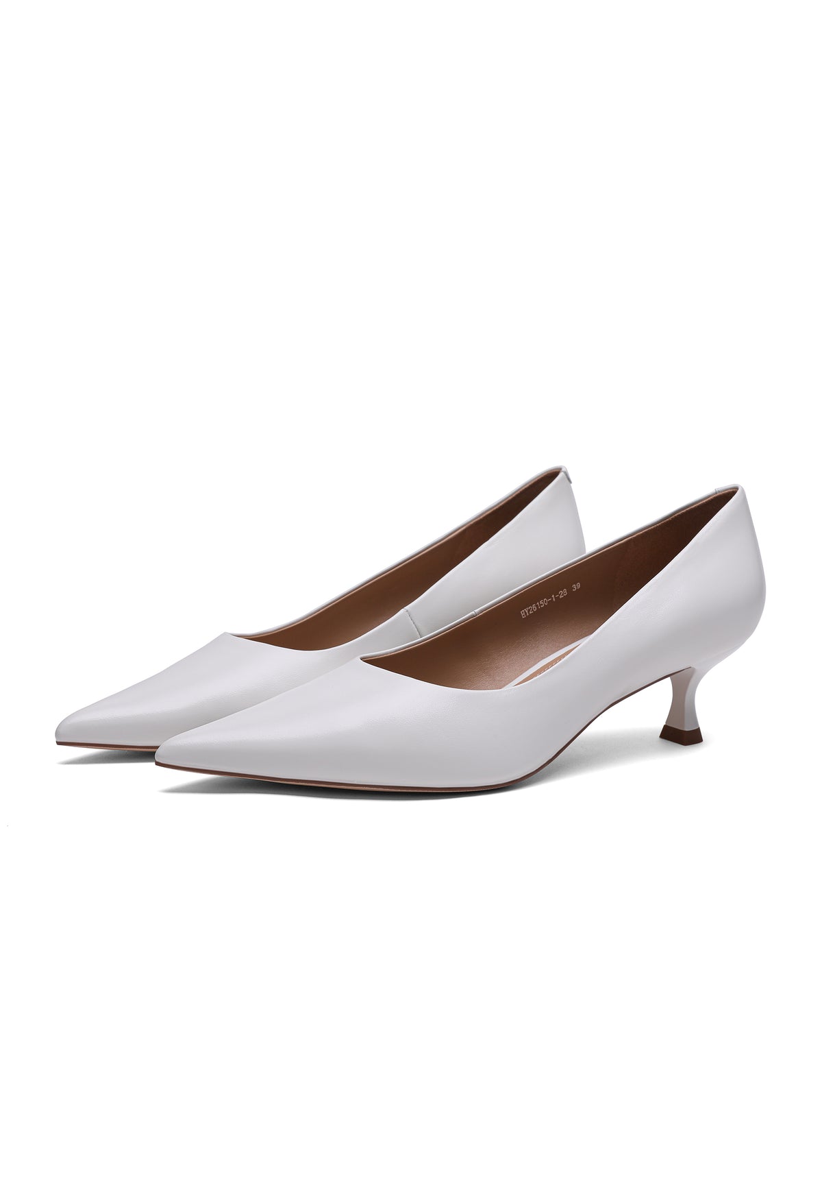 Tacones kitten de piel con punta – Blanco