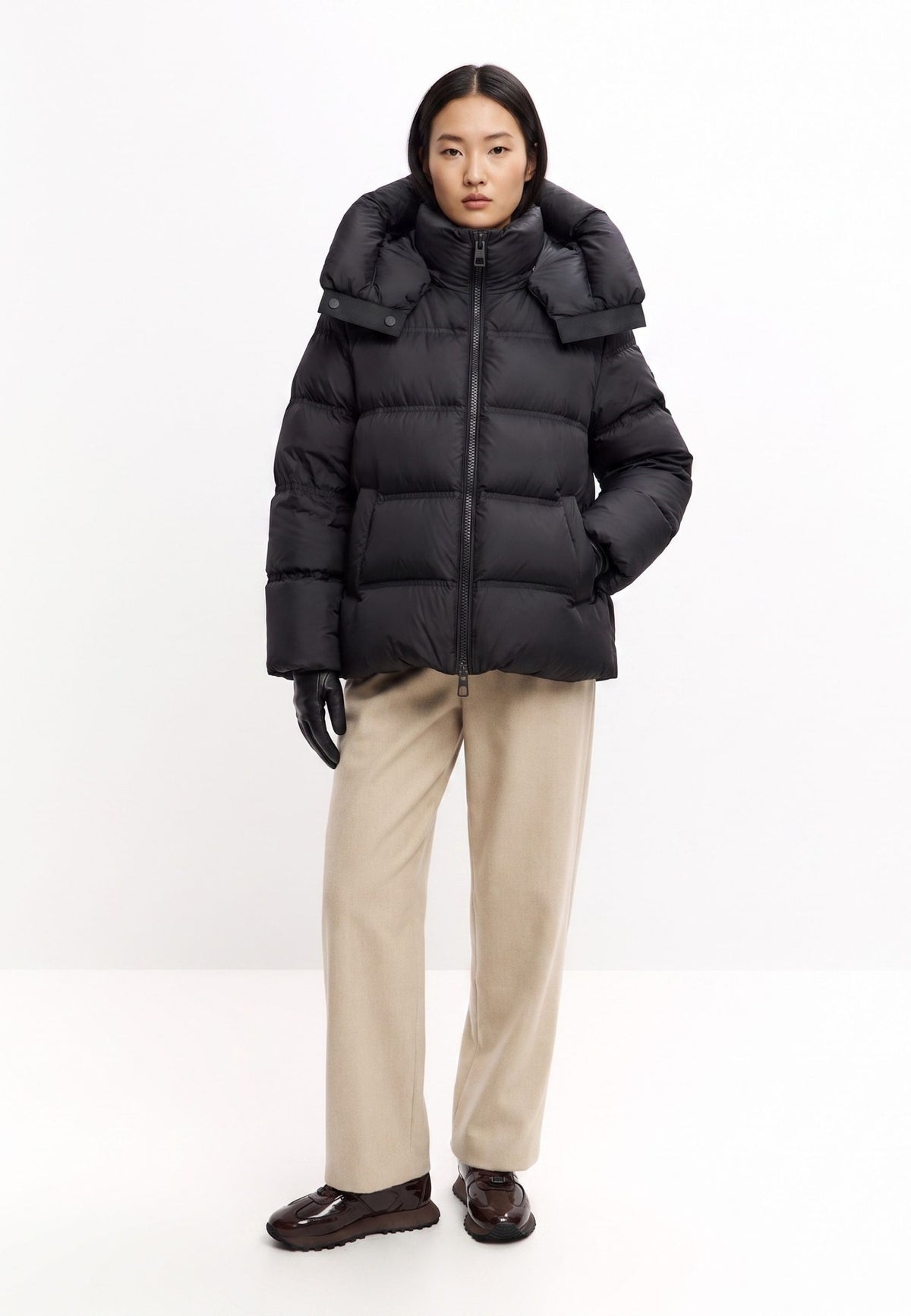 Cropped Hooded Down Puffer Jacket - Black