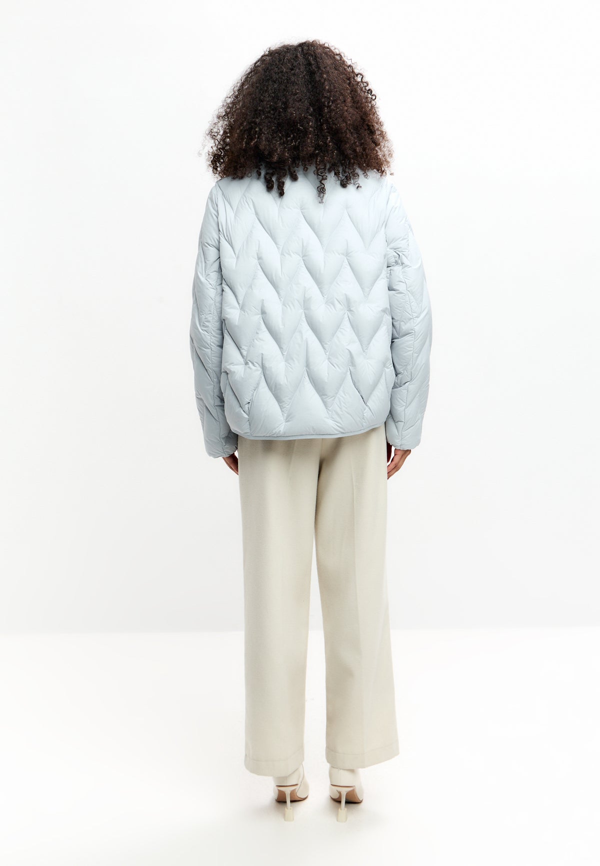 Chevron Quilted Cropped Down Jacket - Light blue
