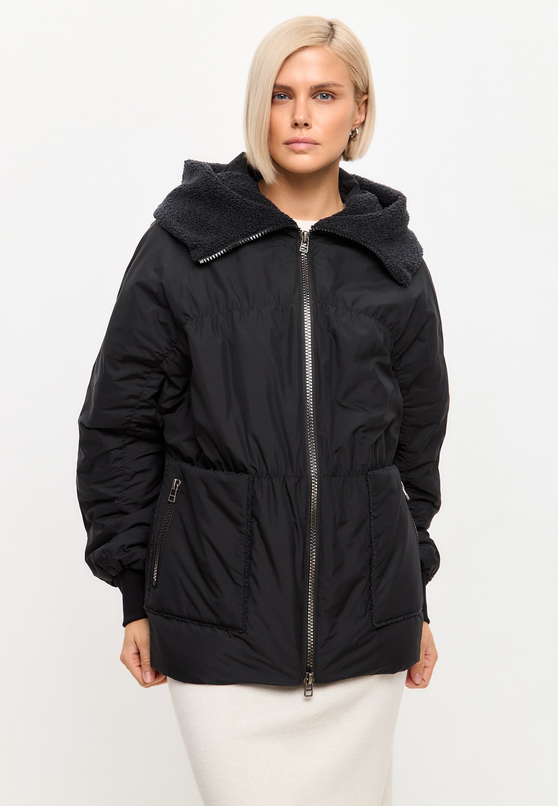 Shearling-Collar Puffer Jacket - Black