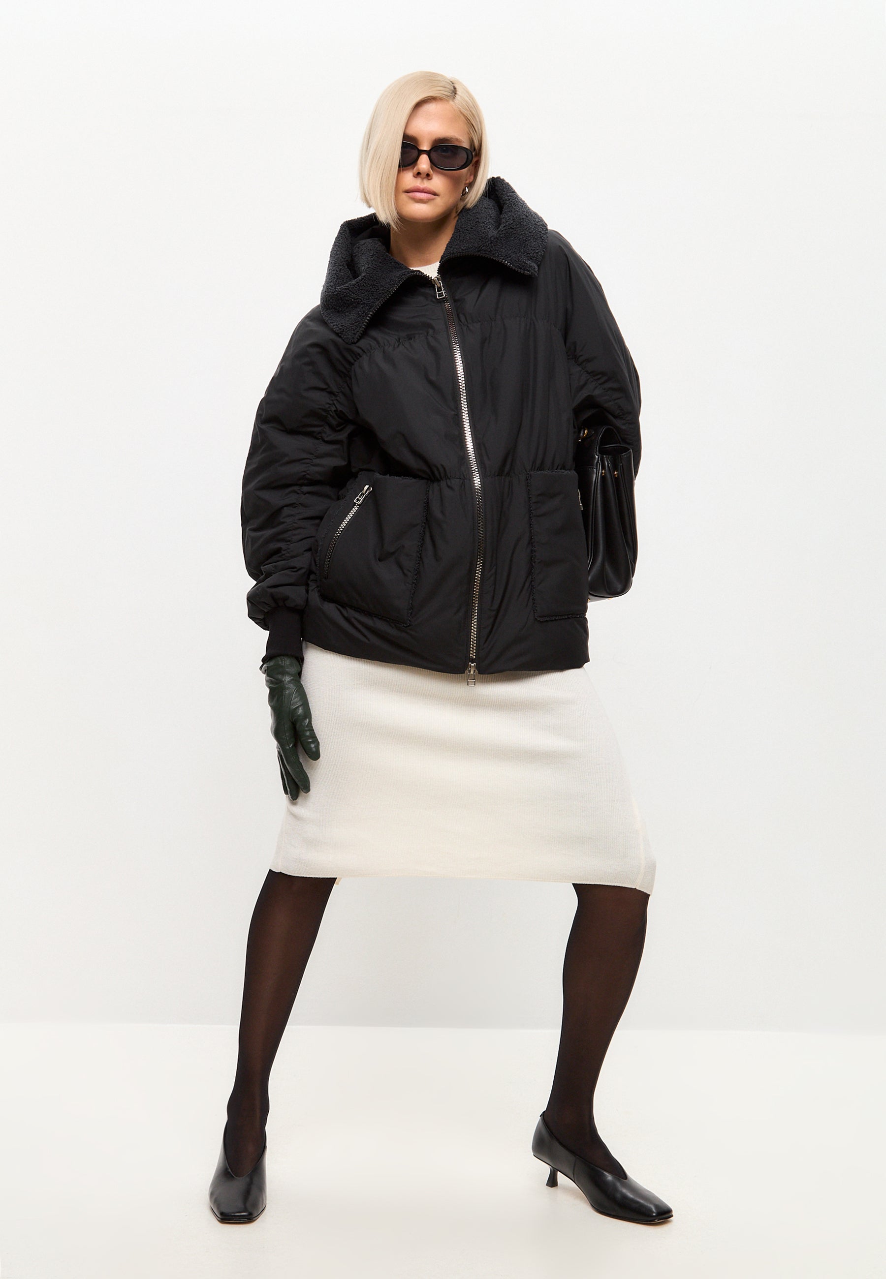 Shearling-Collar Puffer Jacket - Black