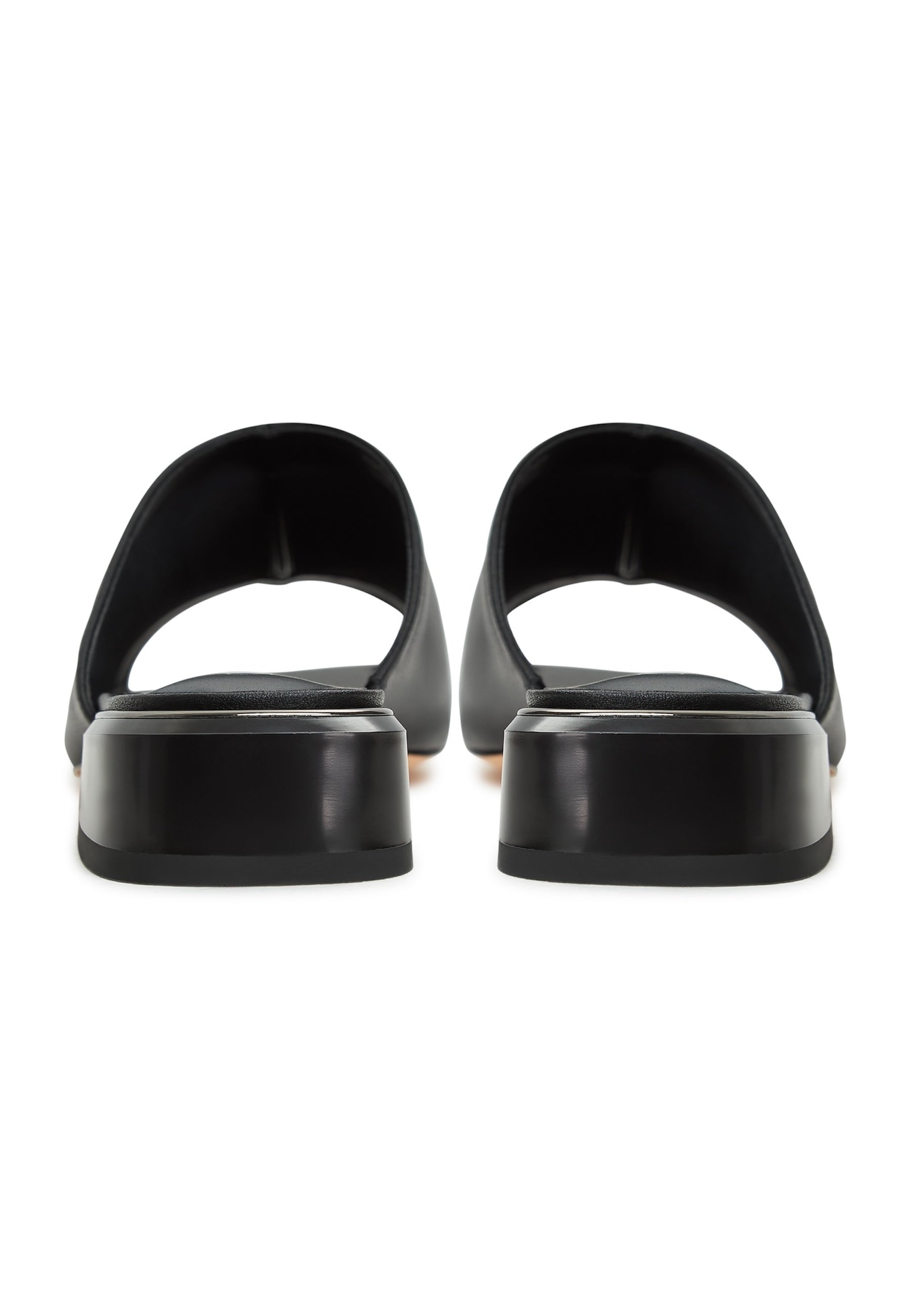 Block Heeled Slippers Beatriz -Black