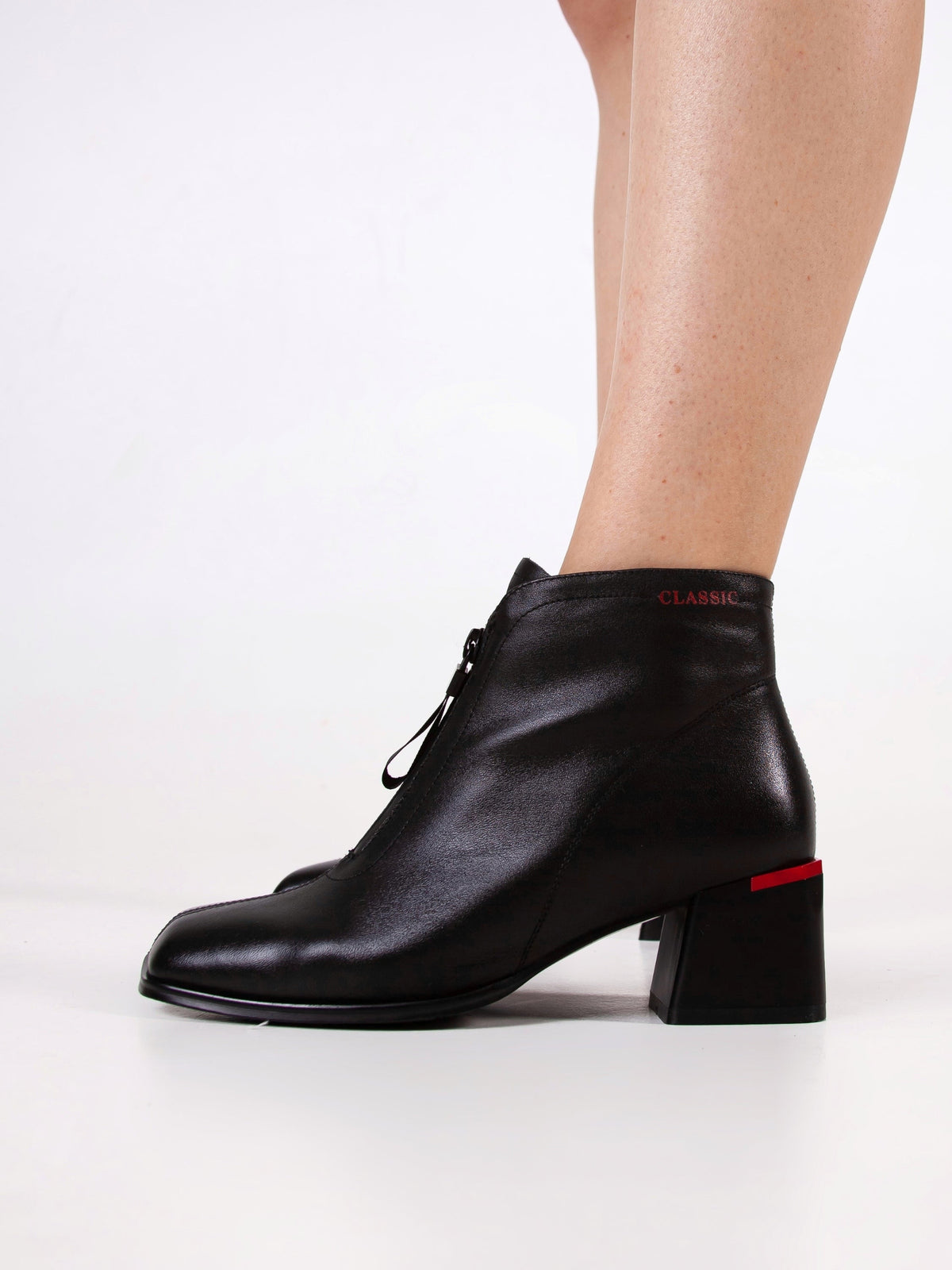Zipper Edge Mid-Heel Boots