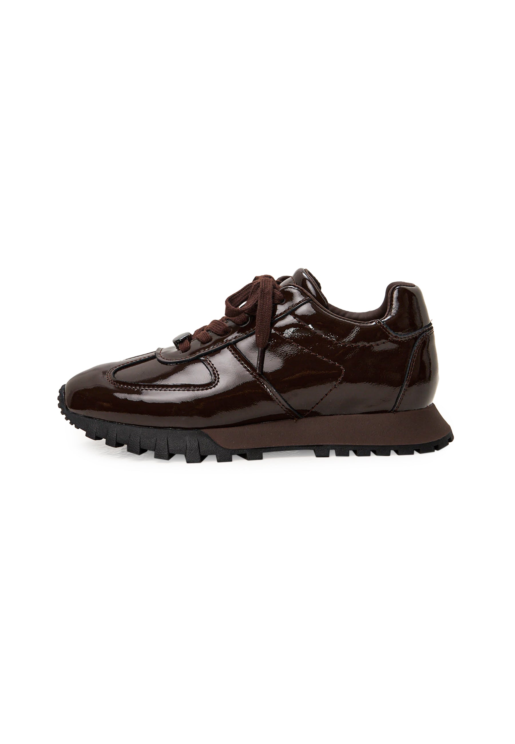 Sneakers i laklæder – brun