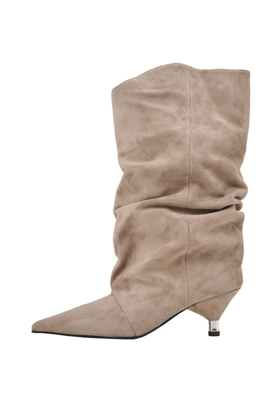 Botki na obcasie typu kitten heel – Beżowe