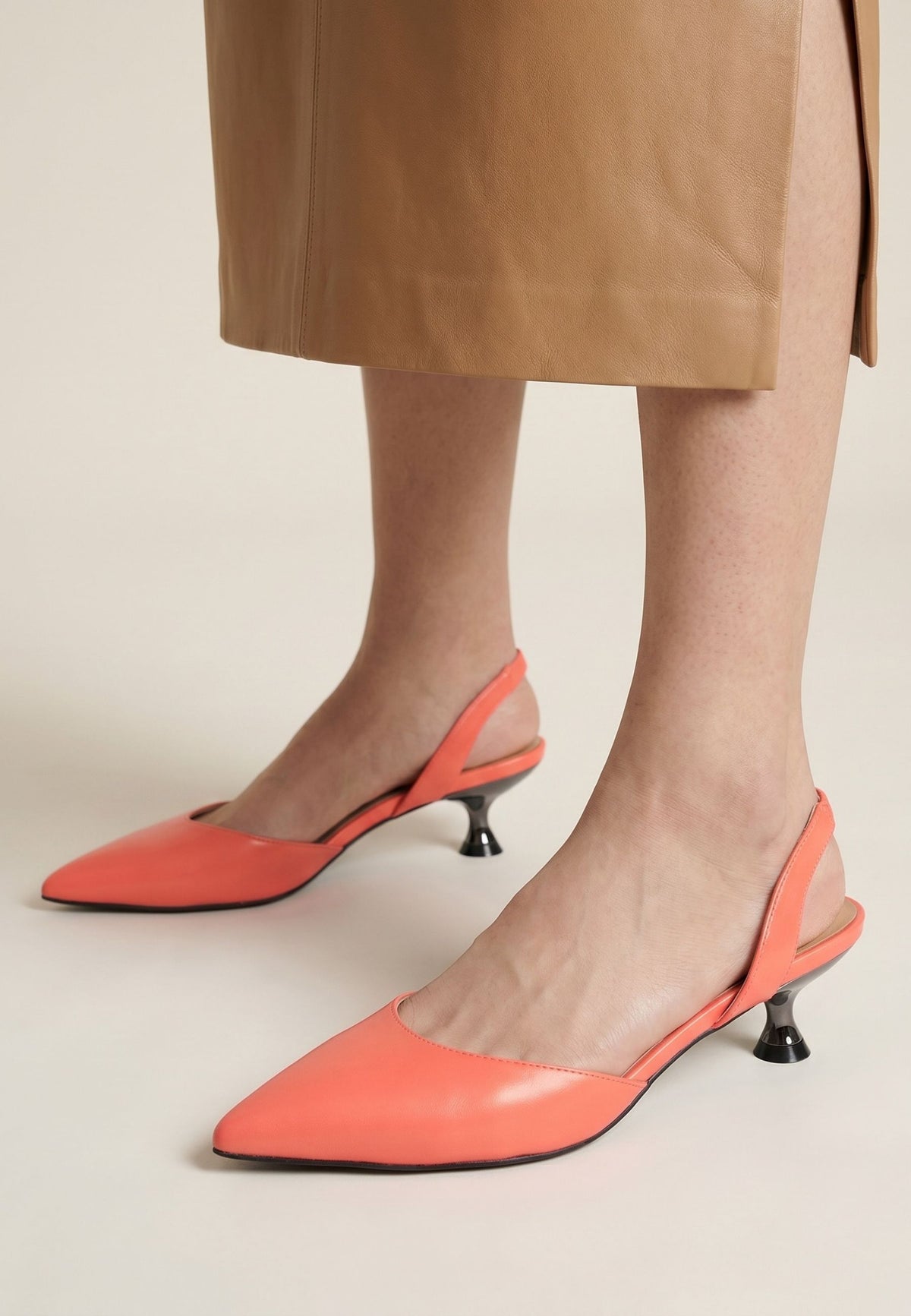 Kitten Heel Sandalen aus Leder - Orange