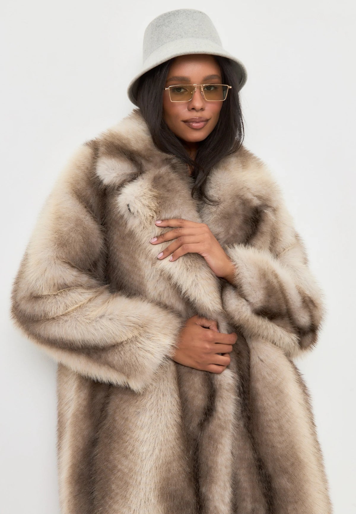 Luxurious Faux Fur Coat Natalie  - Brown