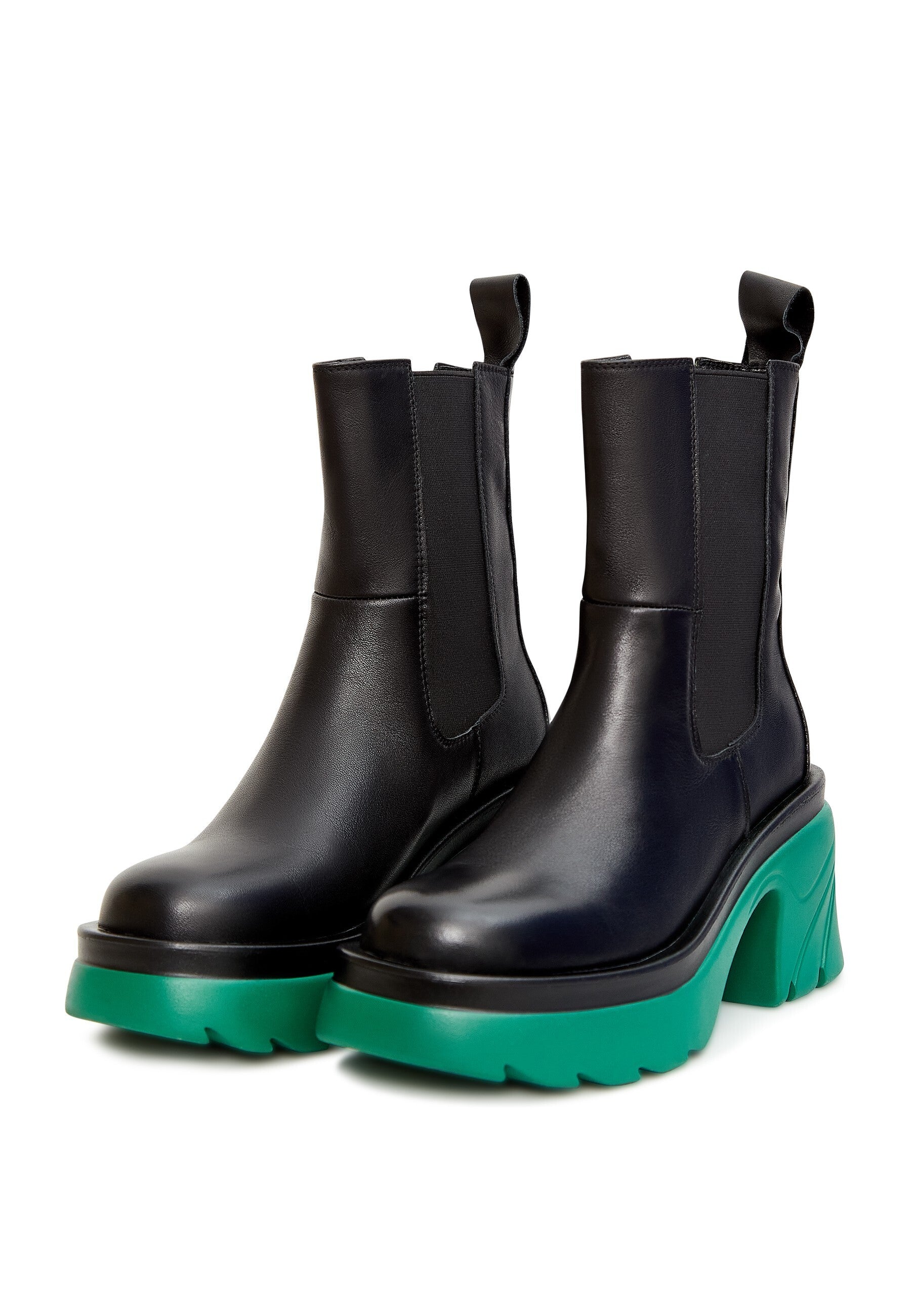 Bold Contrast Platform Chelsea Boots