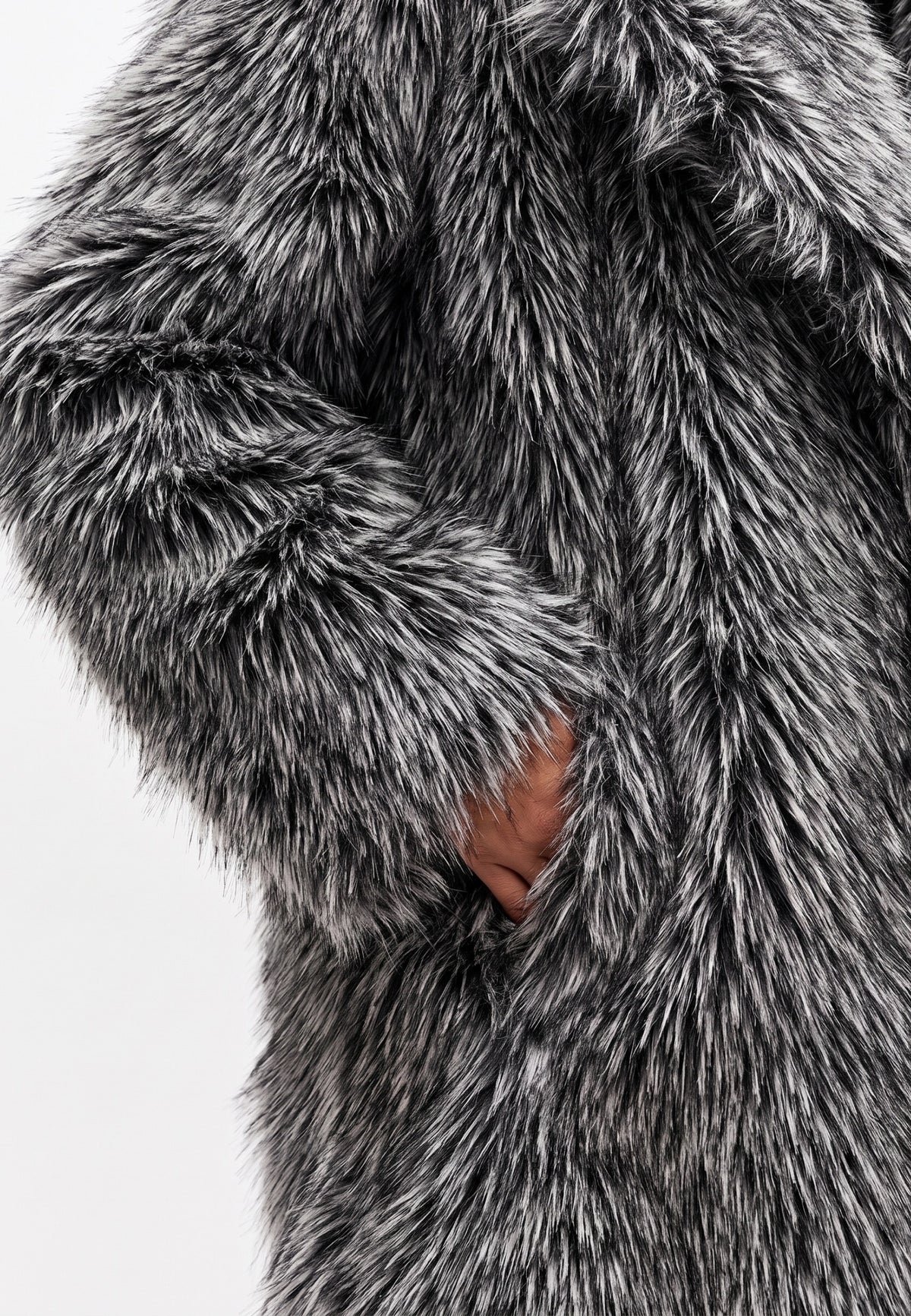 Cappotto in pelliccia sintetica Natalie – Nero