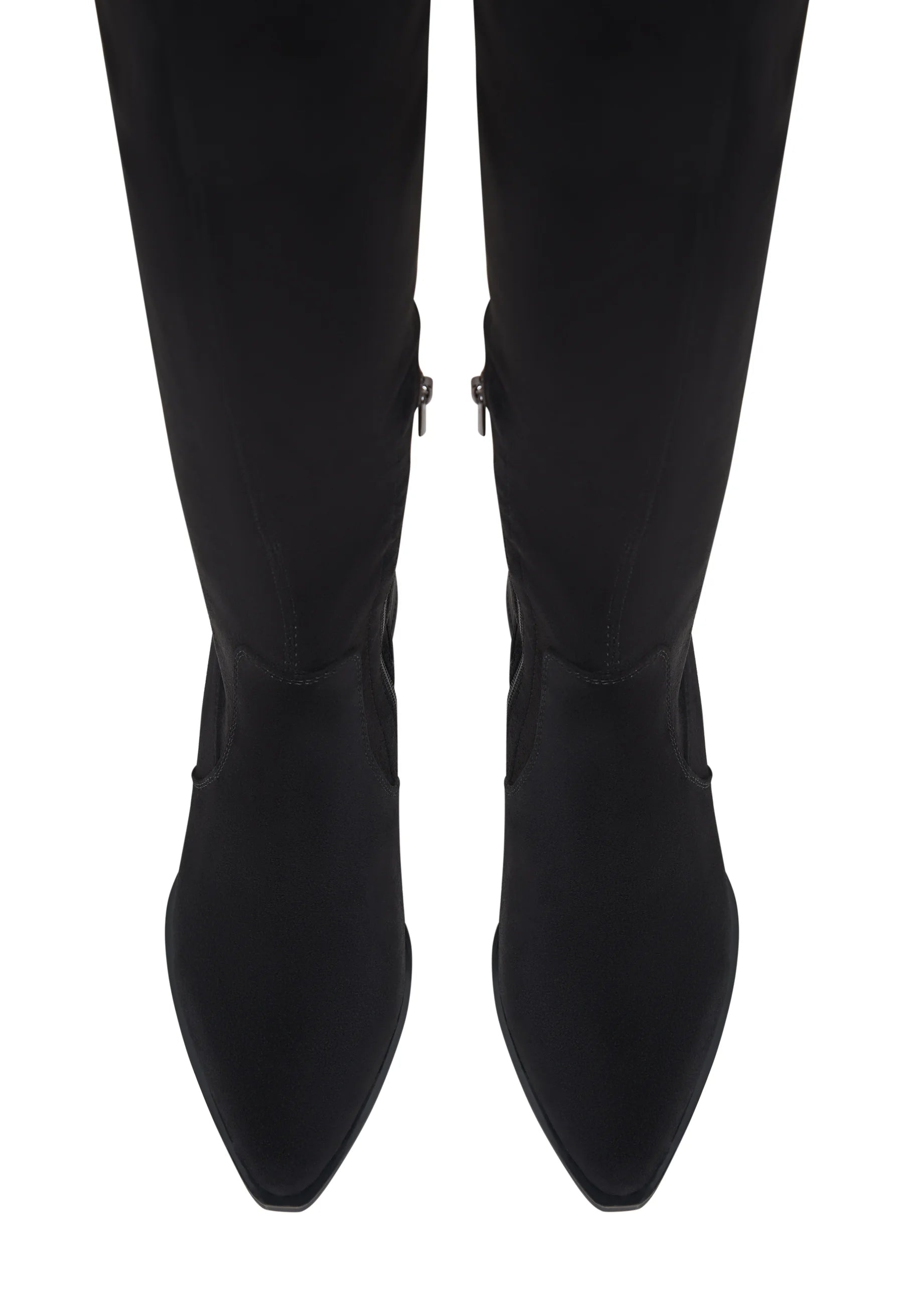 Över knäet-stövlar i mocka med blockklack