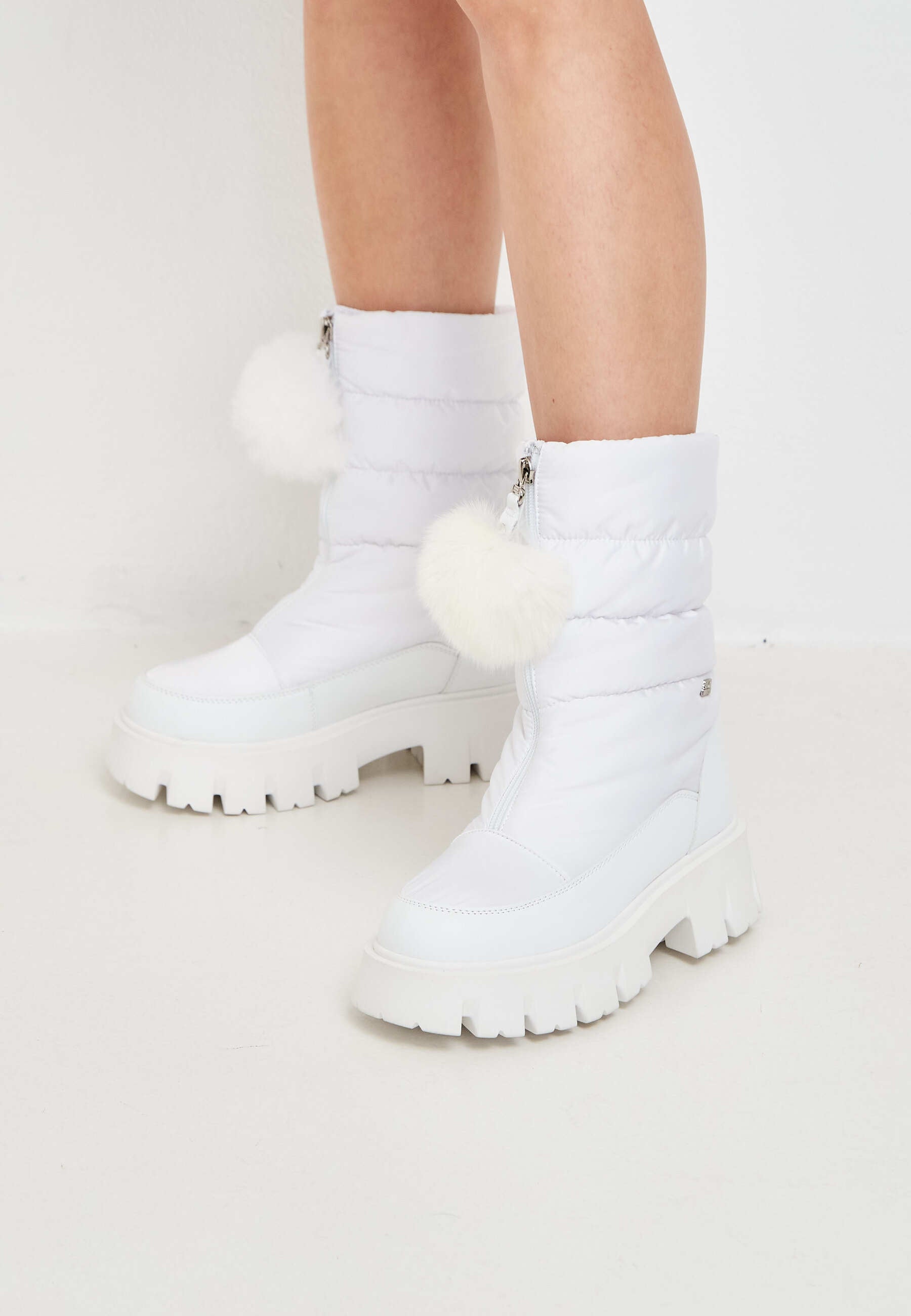 Fur-Trimmed Winter Boots - White