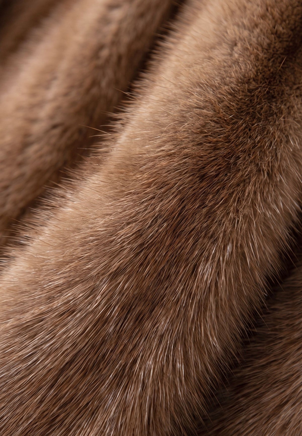 Maxikappa i fuskpäls Reina – Taupe