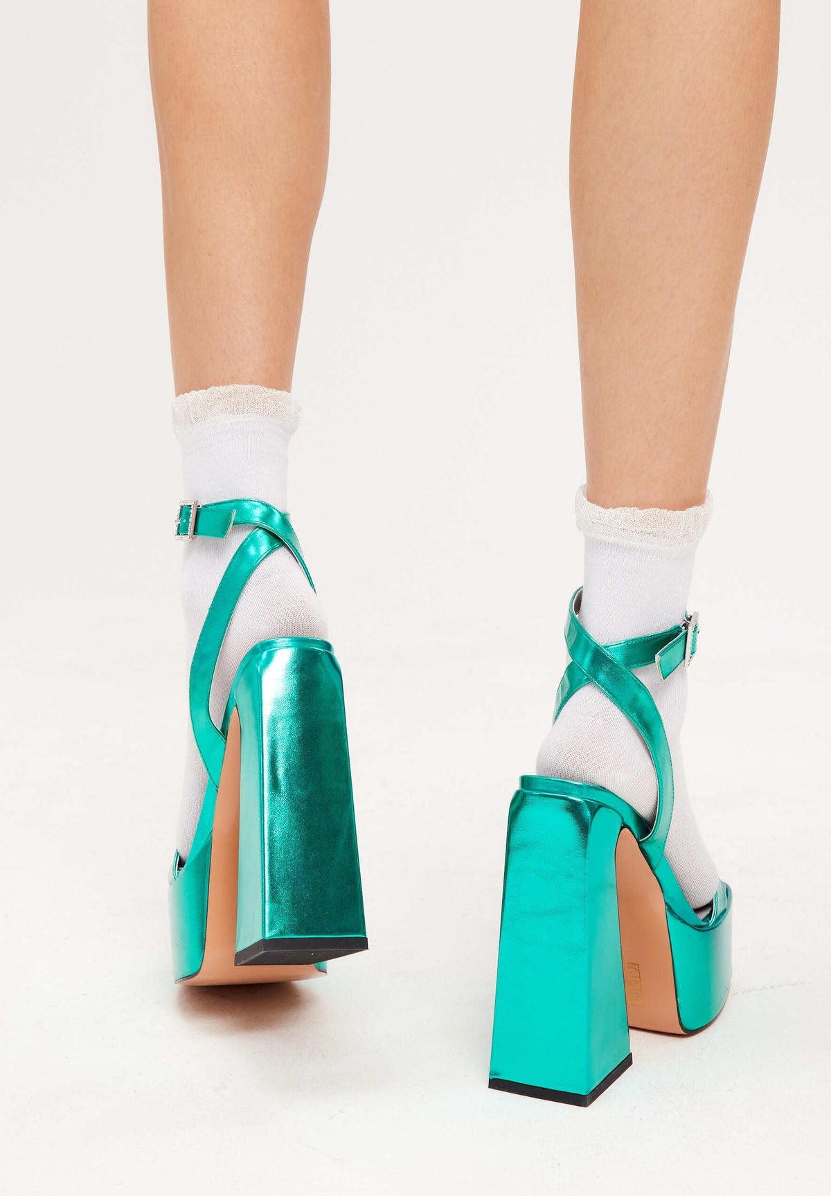 Elevated Elegance Sandals - Green